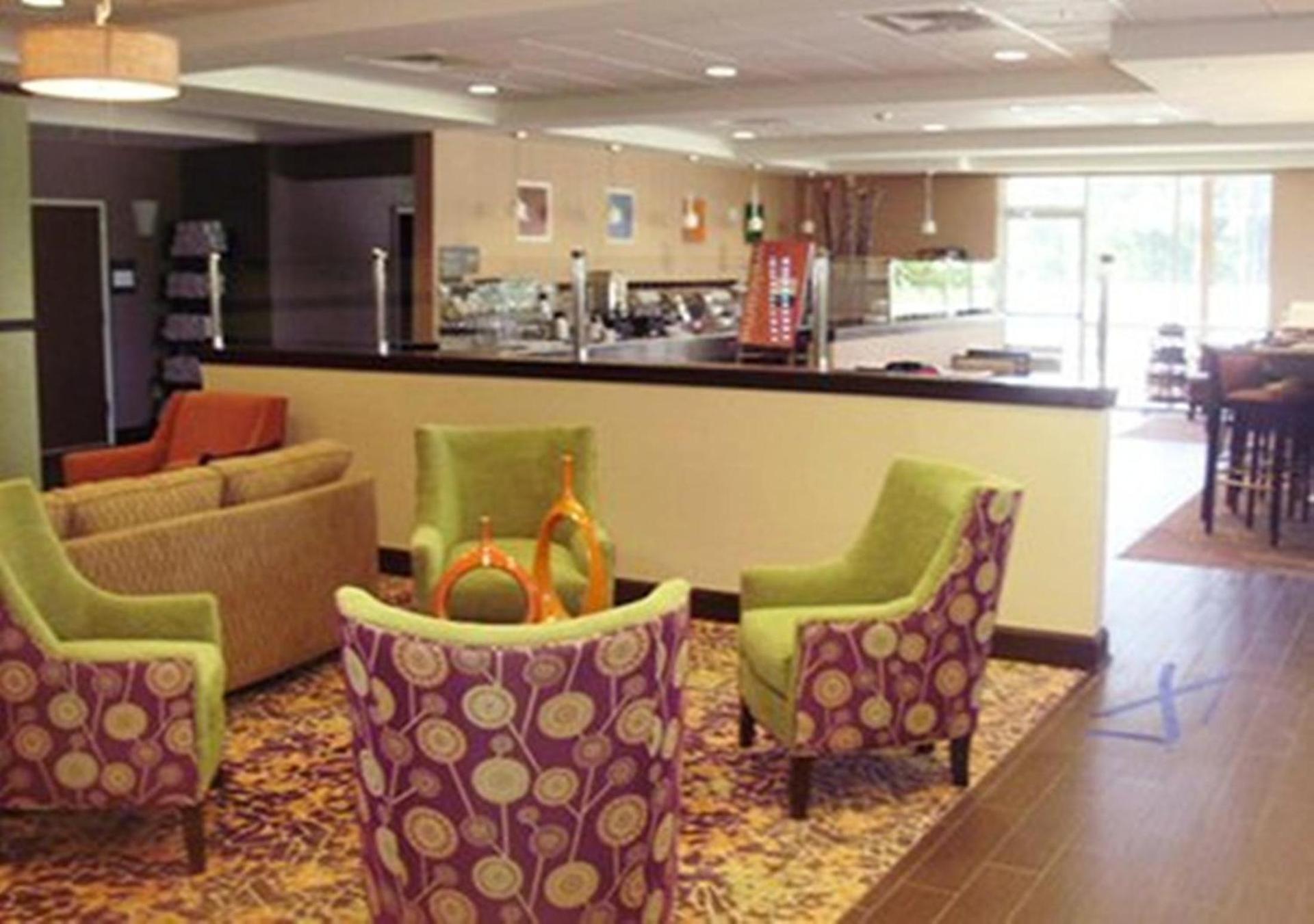 Comfort Inn & Suites Dothan East photo 8