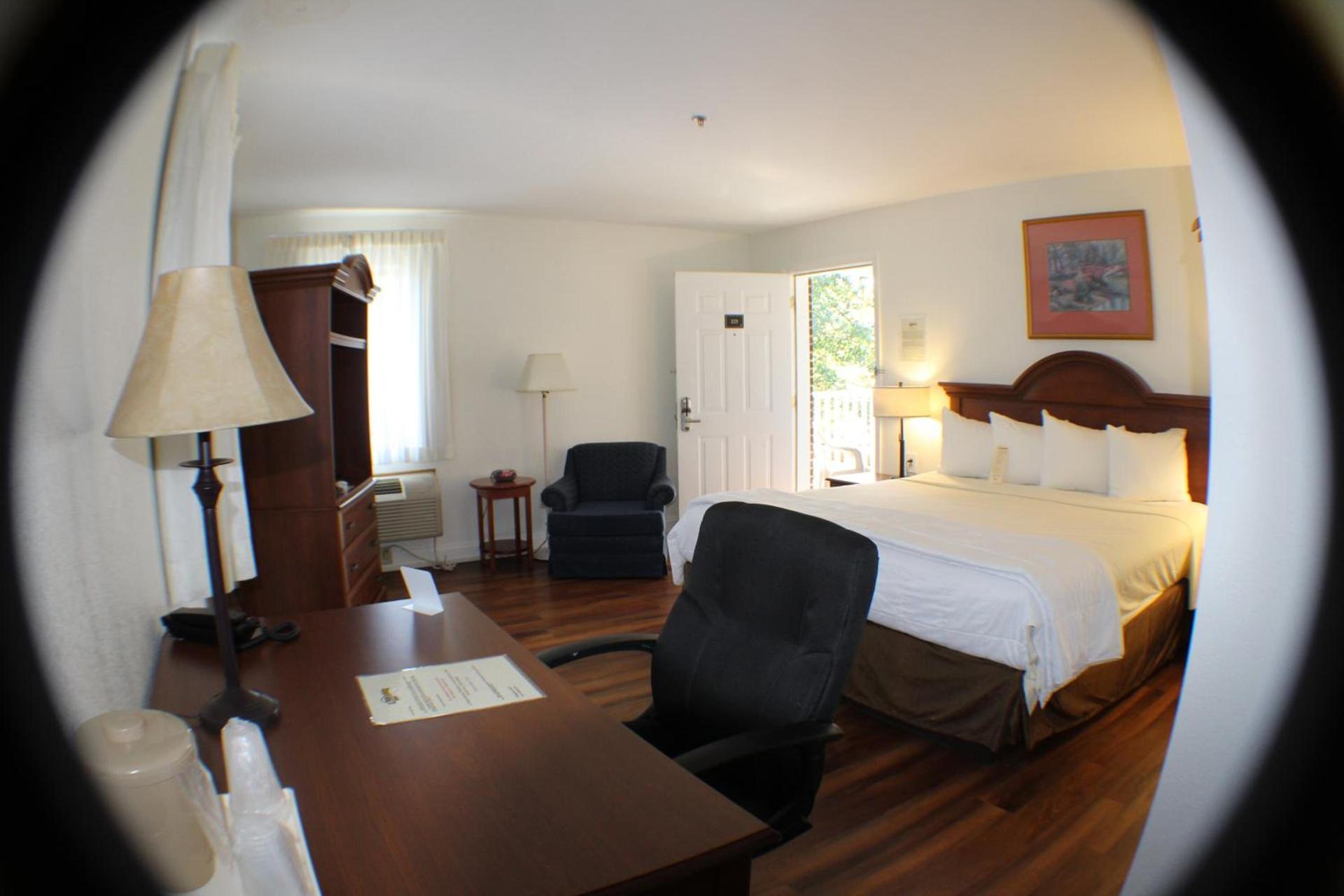 Inn at Cemetery Hill photo 26