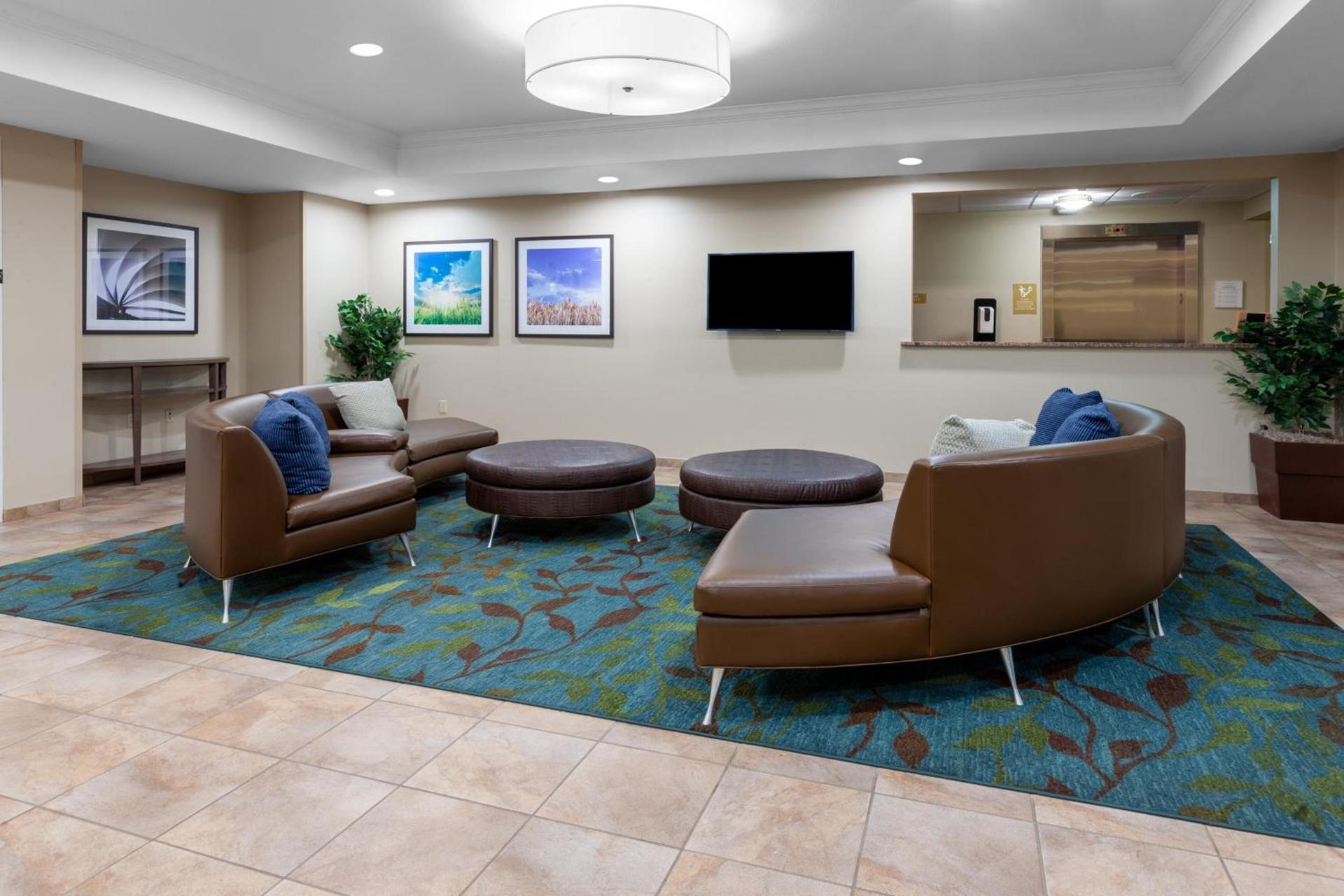 Candlewood Suites Kalamazoo by IHG photo 19