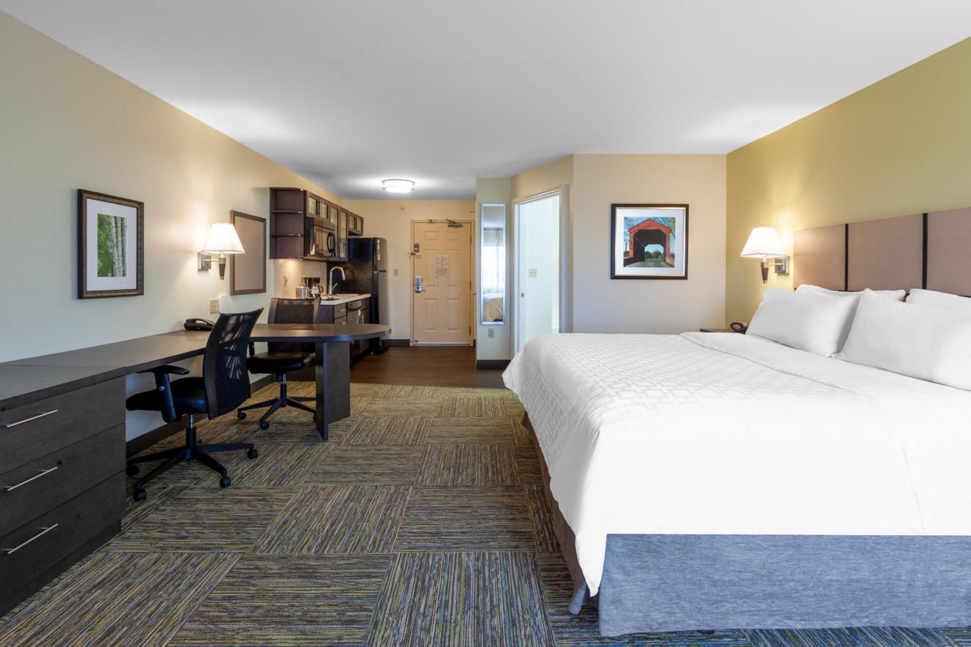 Candlewood Suites Kalamazoo by IHG photo 37
