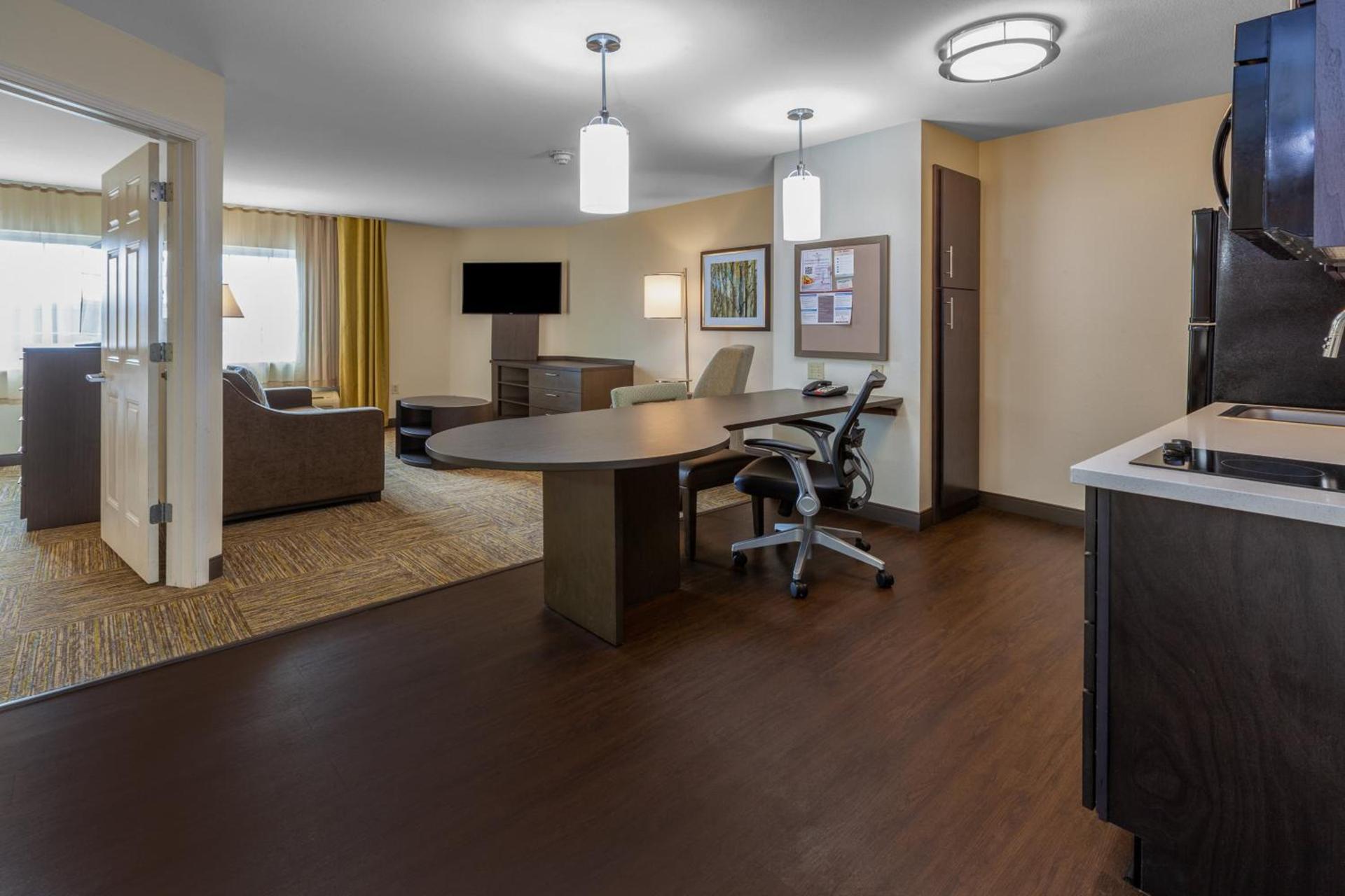 Candlewood Suites Kalamazoo by IHG photo 23