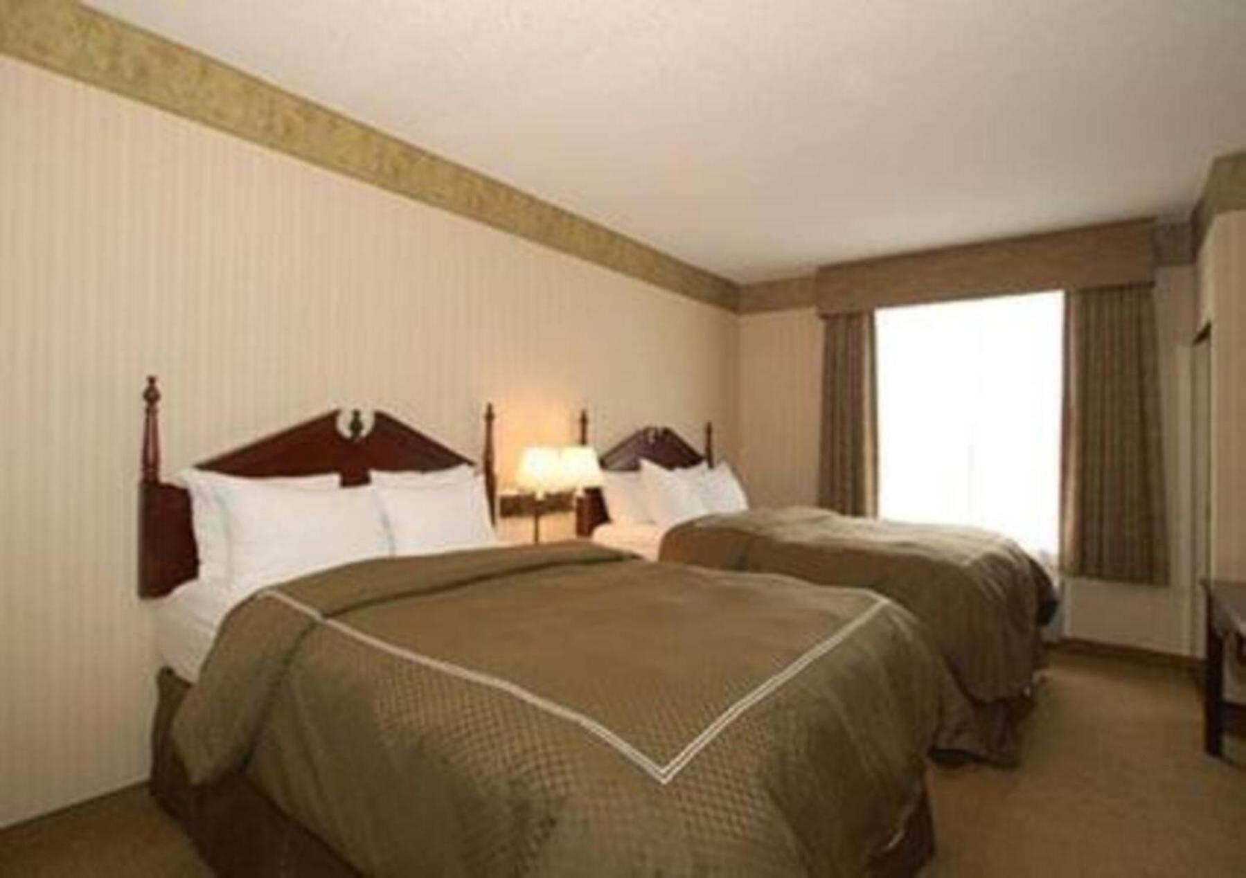 Comfort Suites McAlester photo 32