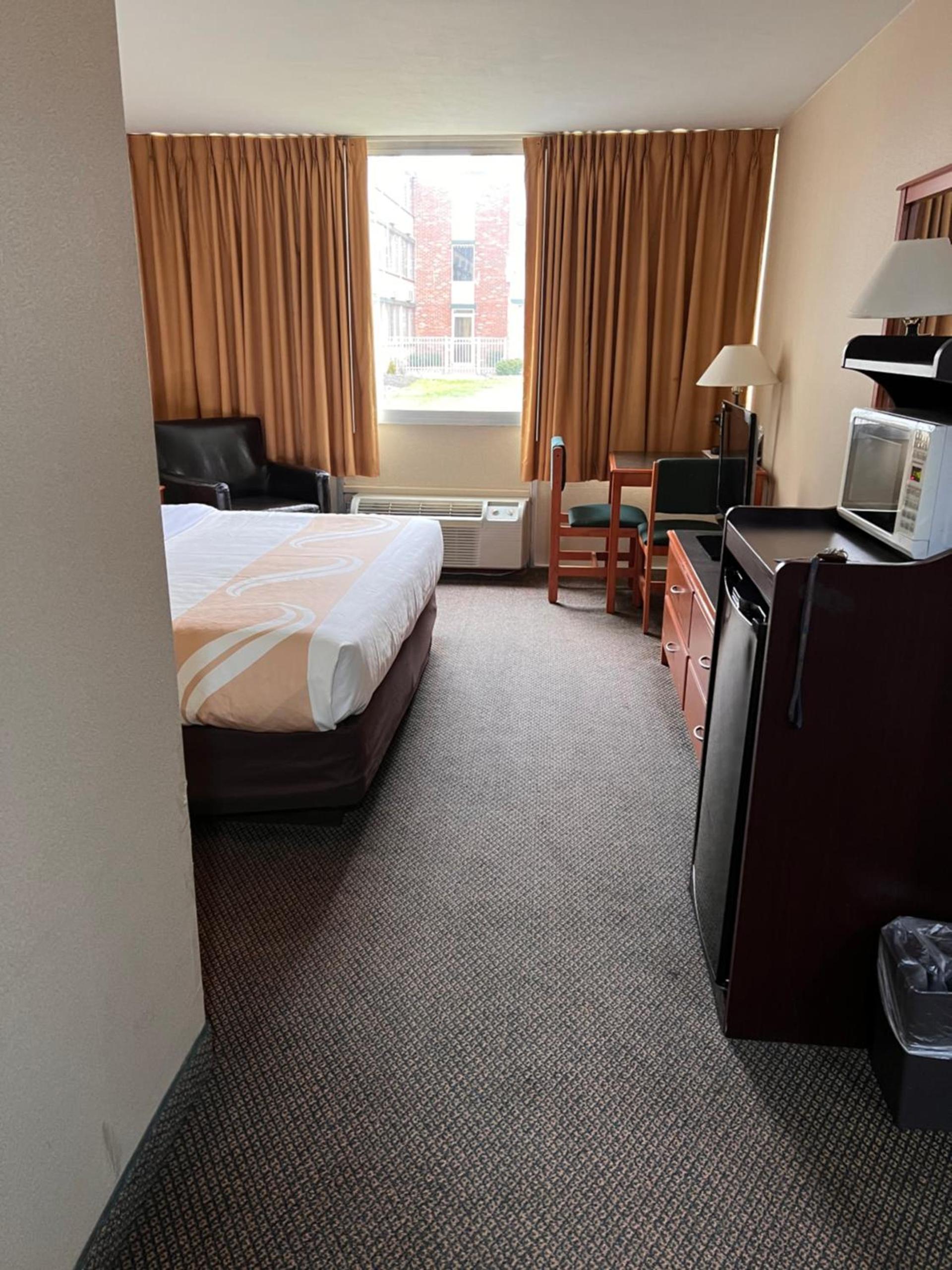 Quality Inn Hermitage South photo 32