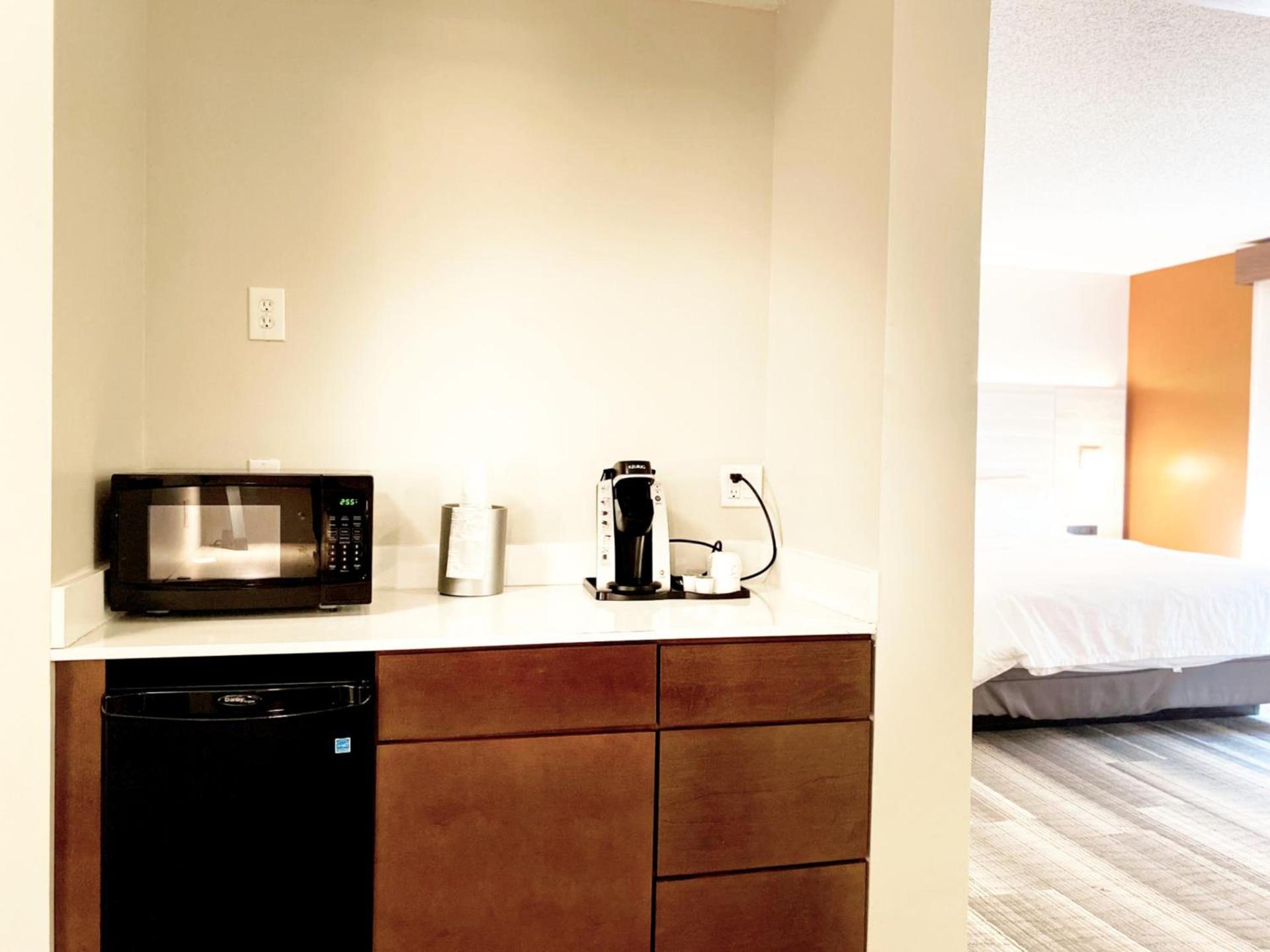 Holiday Inn Express Hotel & Suites Logansport by IHG photo 15