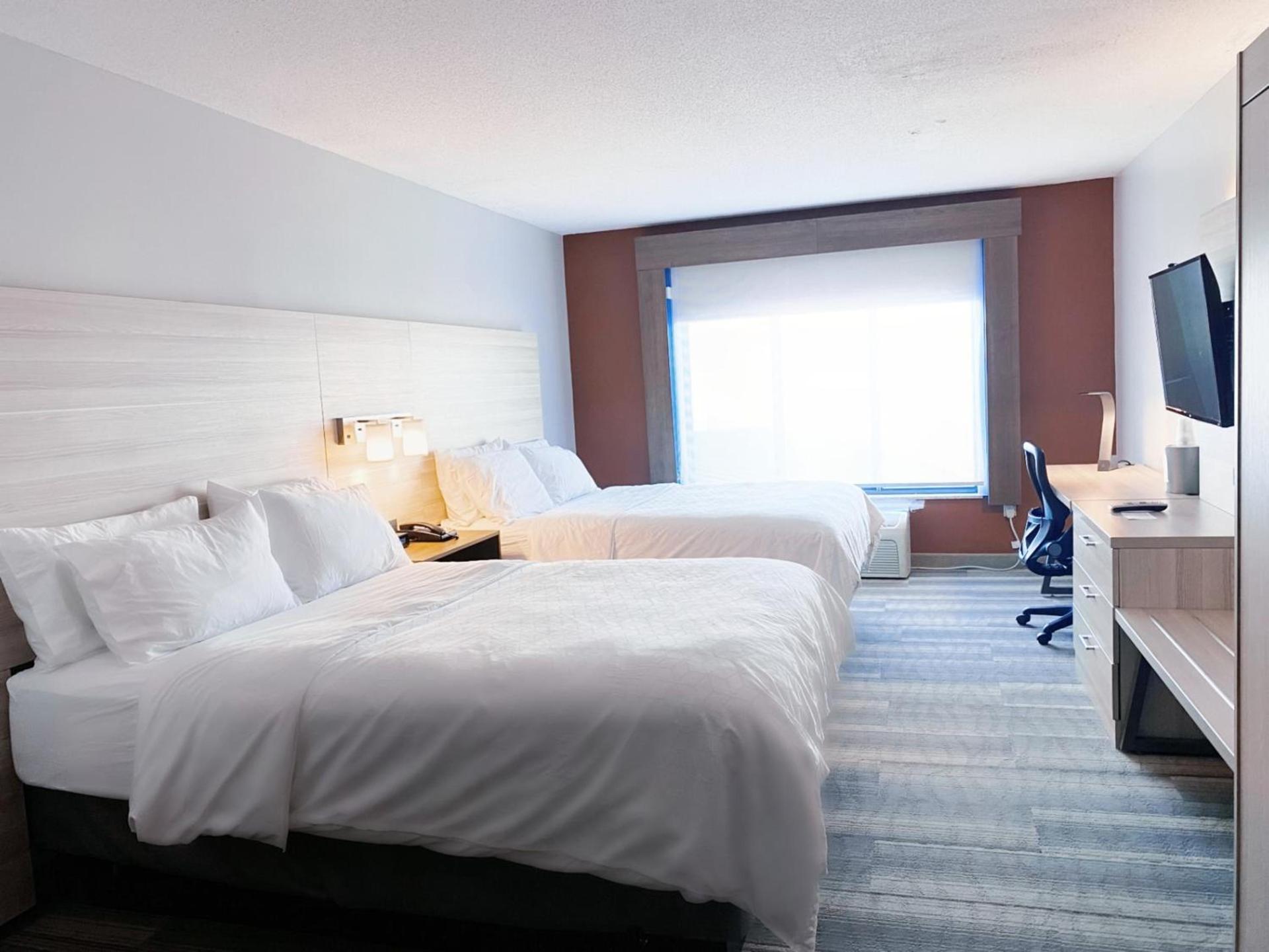 Holiday Inn Express Hotel & Suites Logansport by IHG photo 19