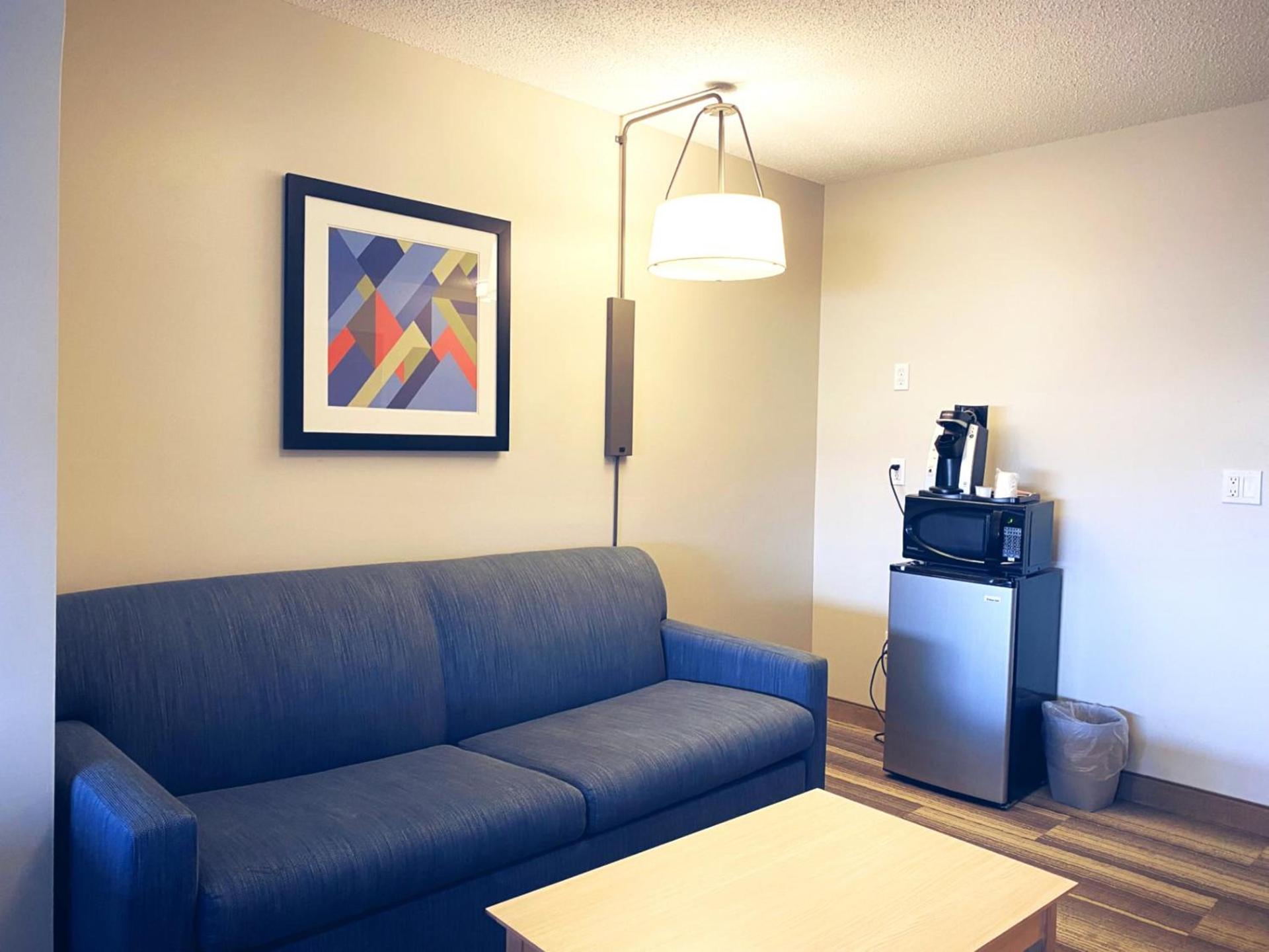 Holiday Inn Express Hotel & Suites Logansport by IHG photo 25