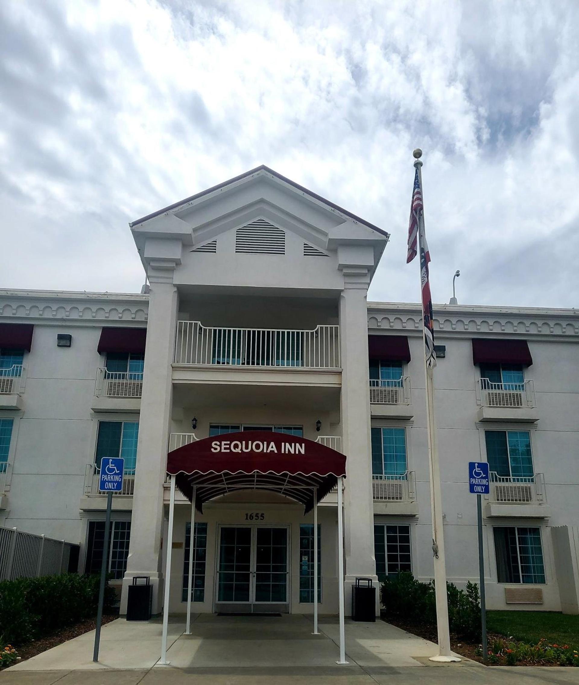 Tachi Palace Signature Hotel photo 2
