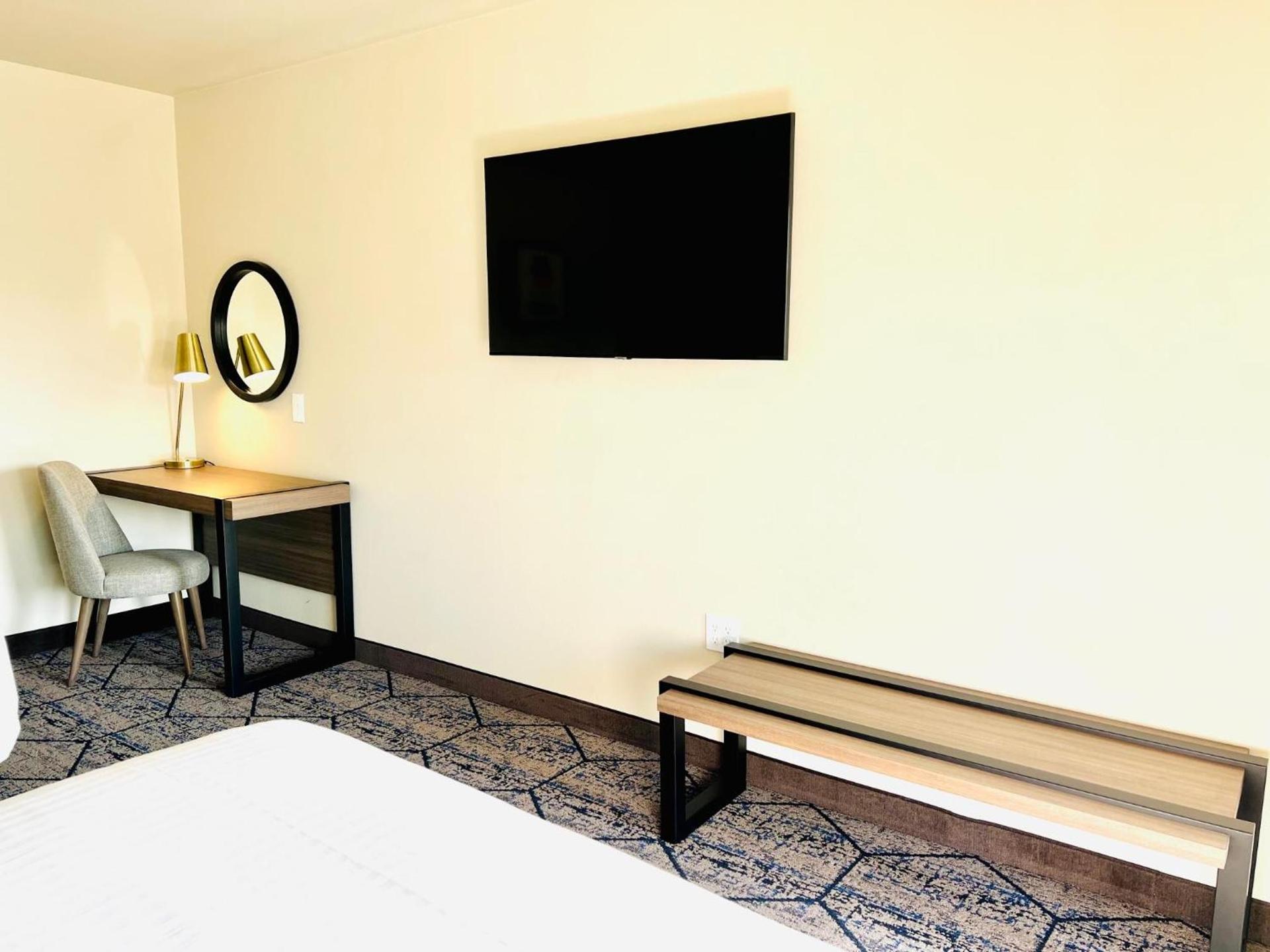 Ramada by Wyndham Modesto Yosemite Area photo 58