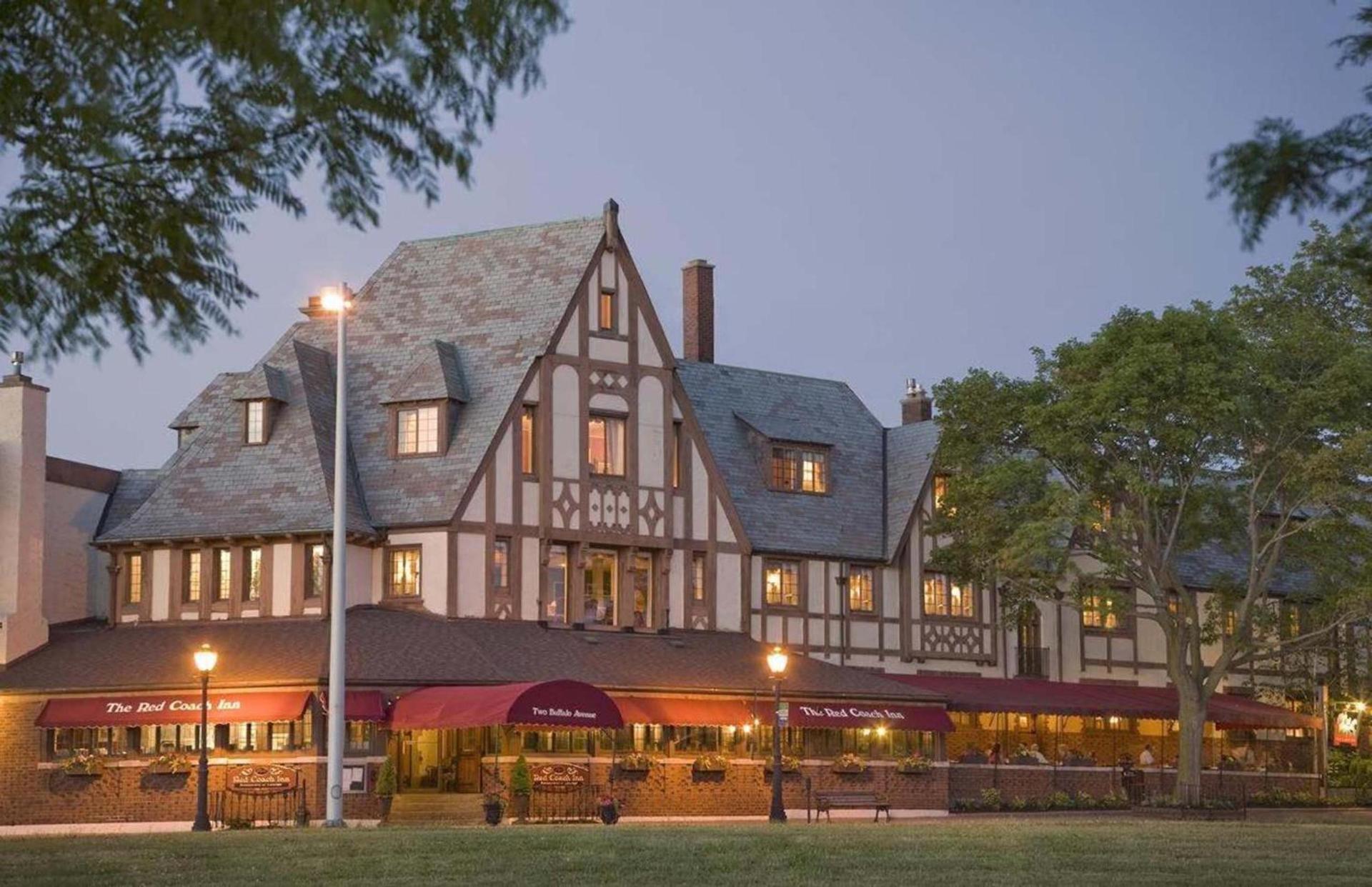 Red Coach Inn photo 39