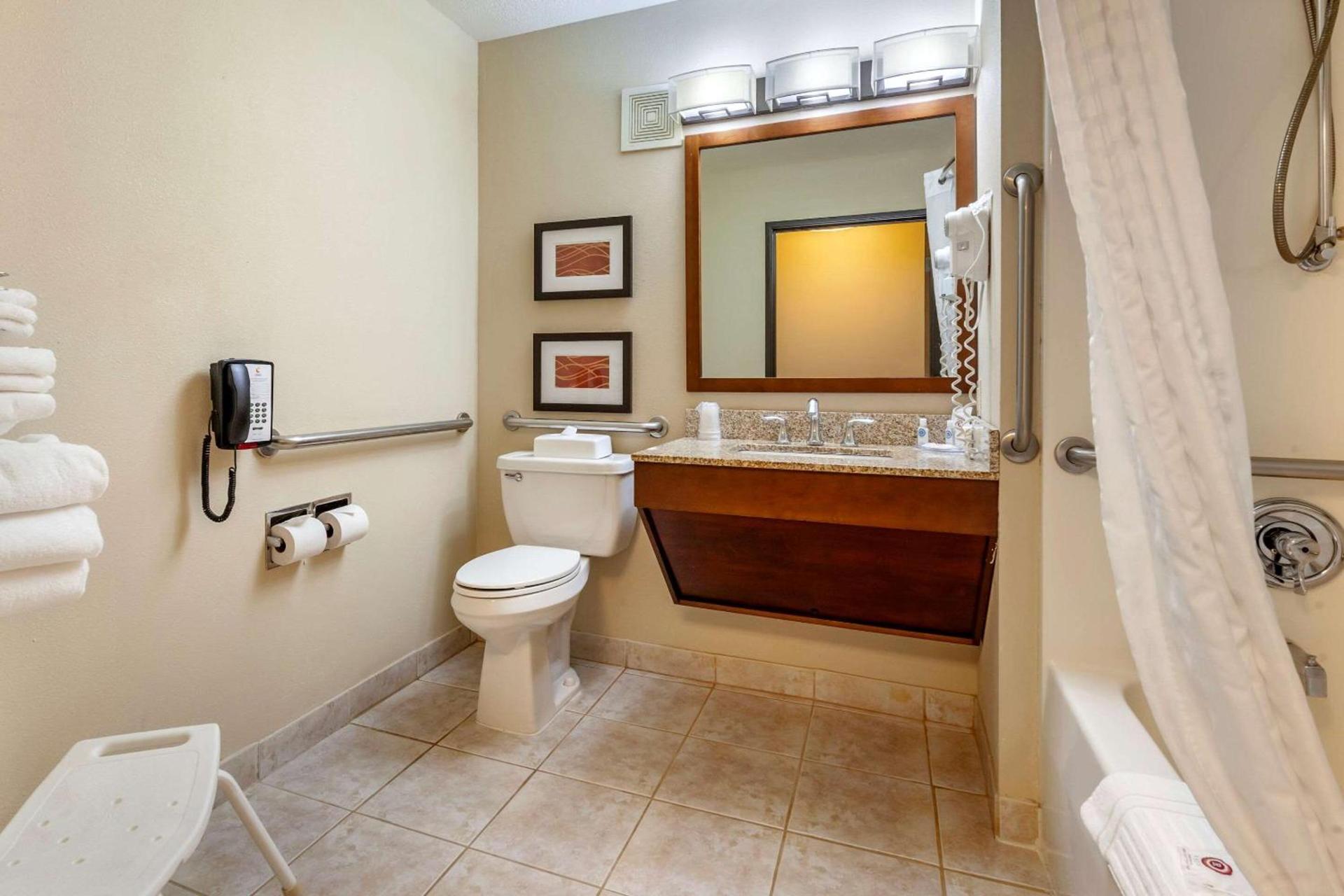 Comfort Inn Rhinelander photo 8