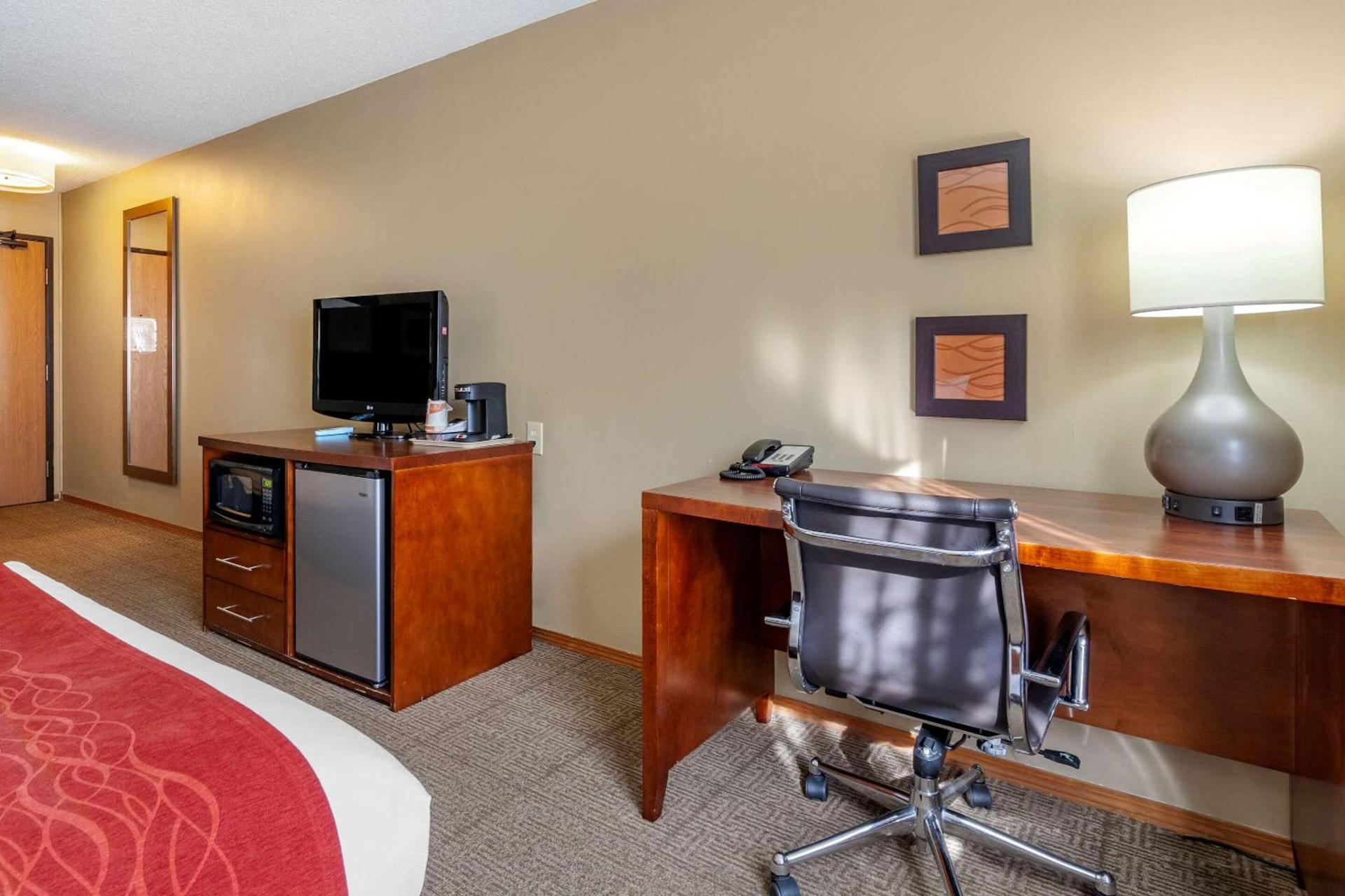 Comfort Inn Rhinelander photo 14