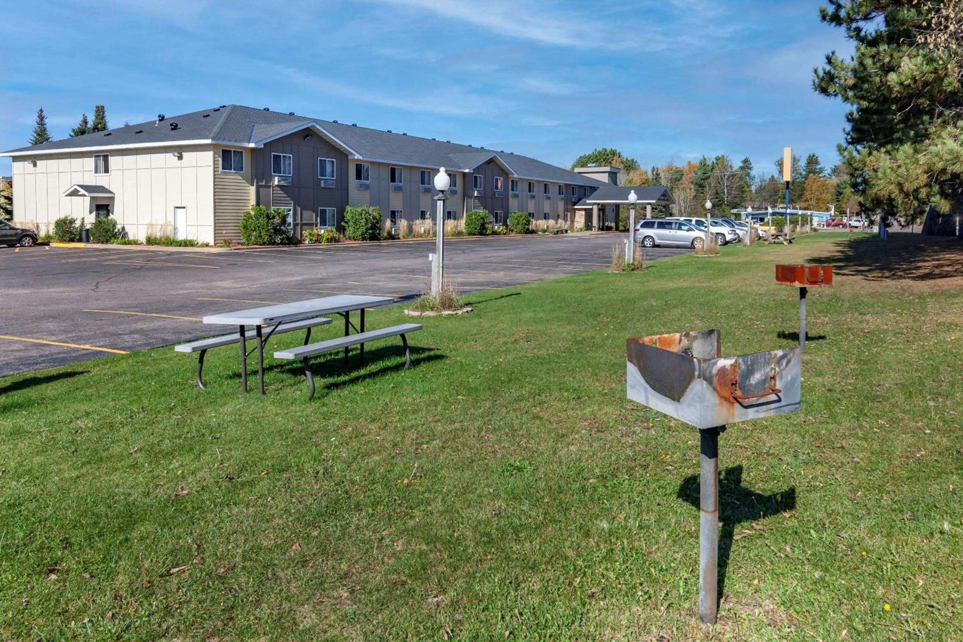 Comfort Inn Rhinelander photo 33