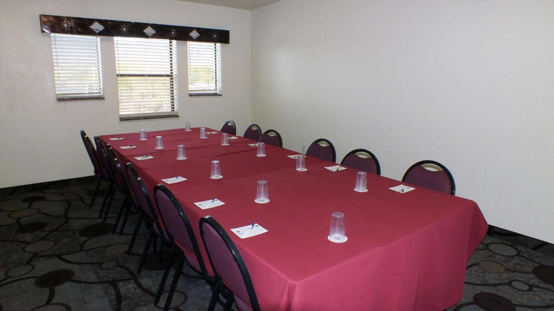 Best Western Gold Canyon Inn & Suites photo 47