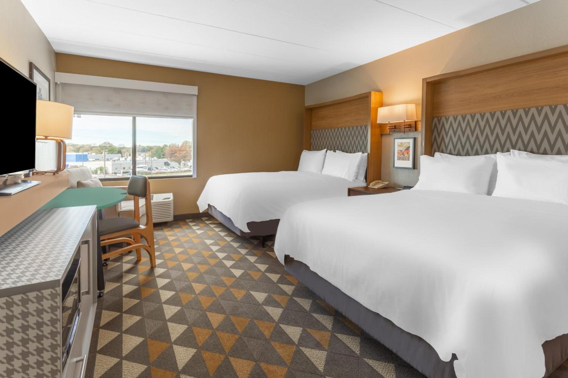Holiday Inn Rockford I-90&Rt 20 State St by IHG photo 40