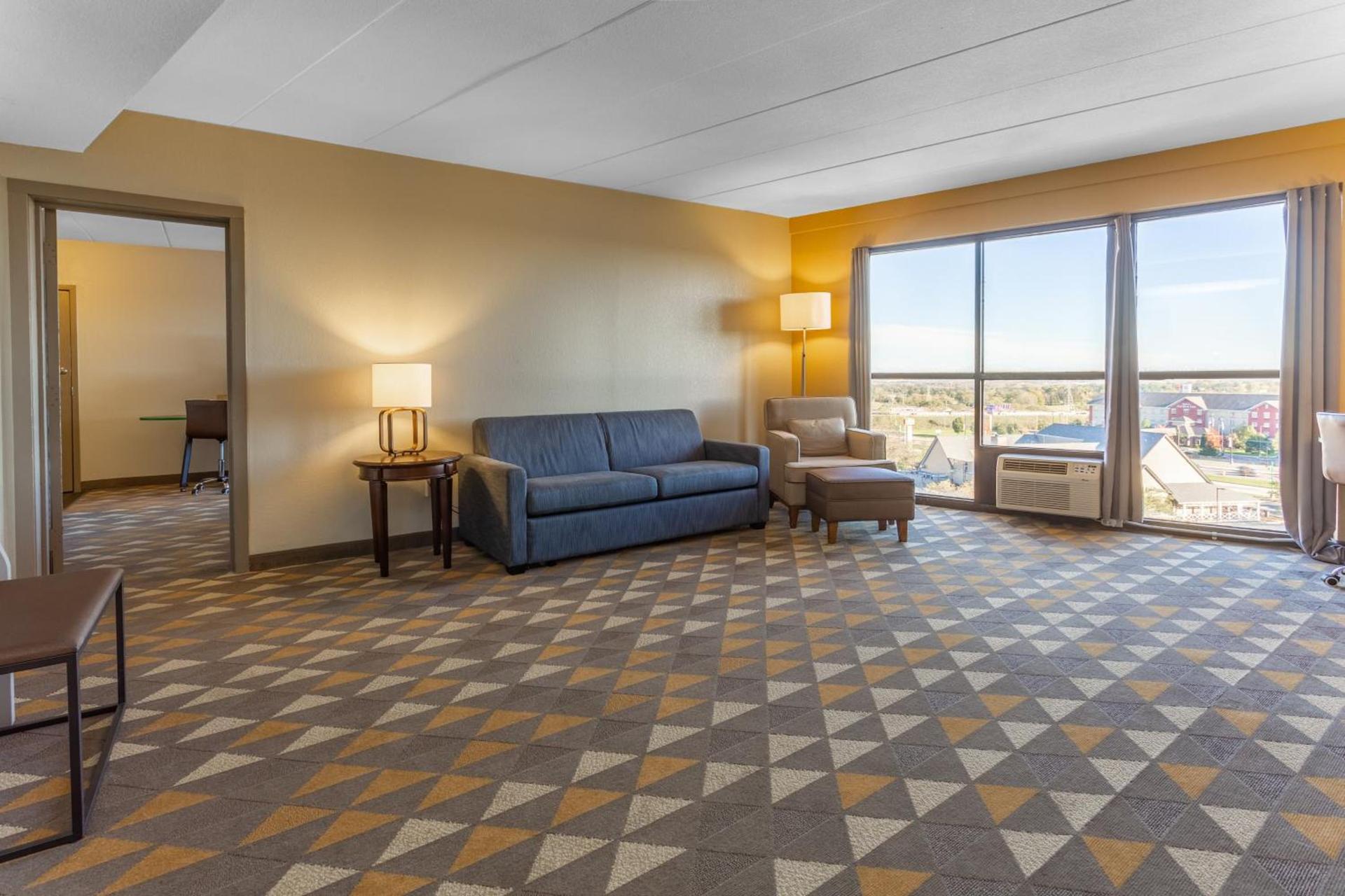 Holiday Inn Rockford I-90&Rt 20 State St by IHG photo 28