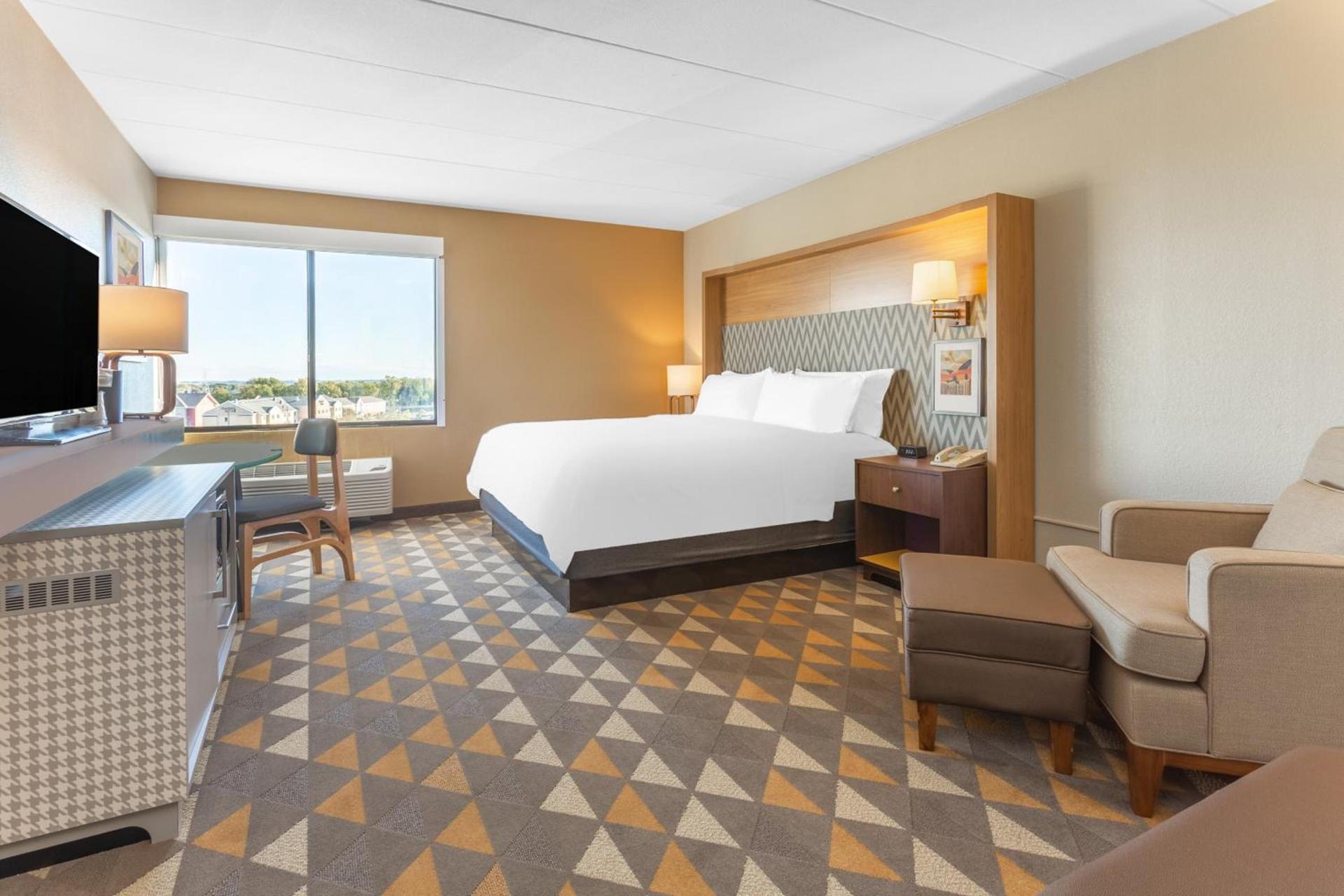 Holiday Inn Rockford I-90&Rt 20 State St by IHG photo 29