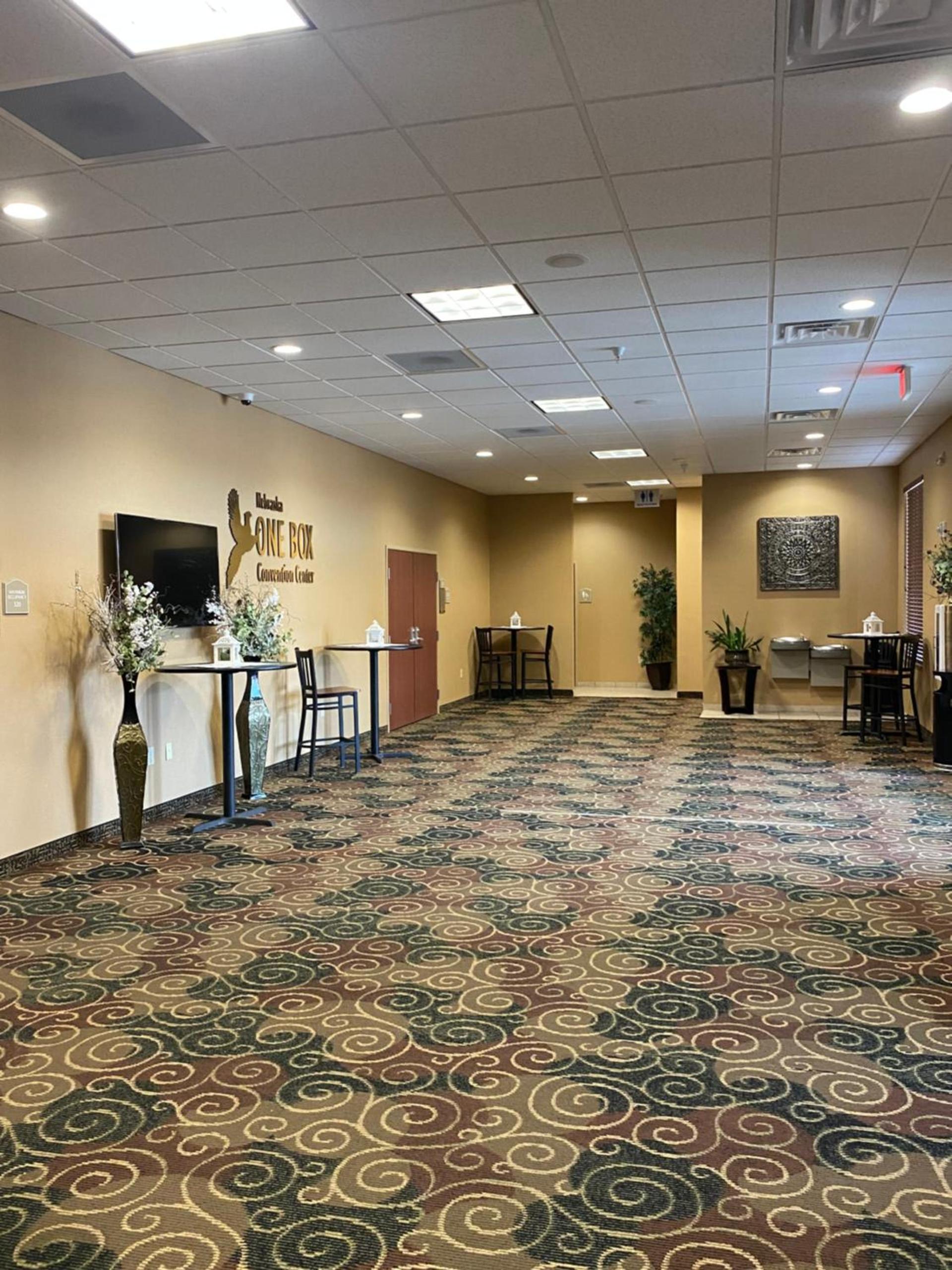 Cobblestone Hotel & Suites - Broken Bow photo 24