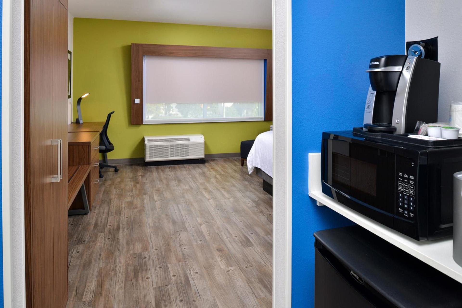 Holiday Inn Express Orlando - South Park by IHG photo 52