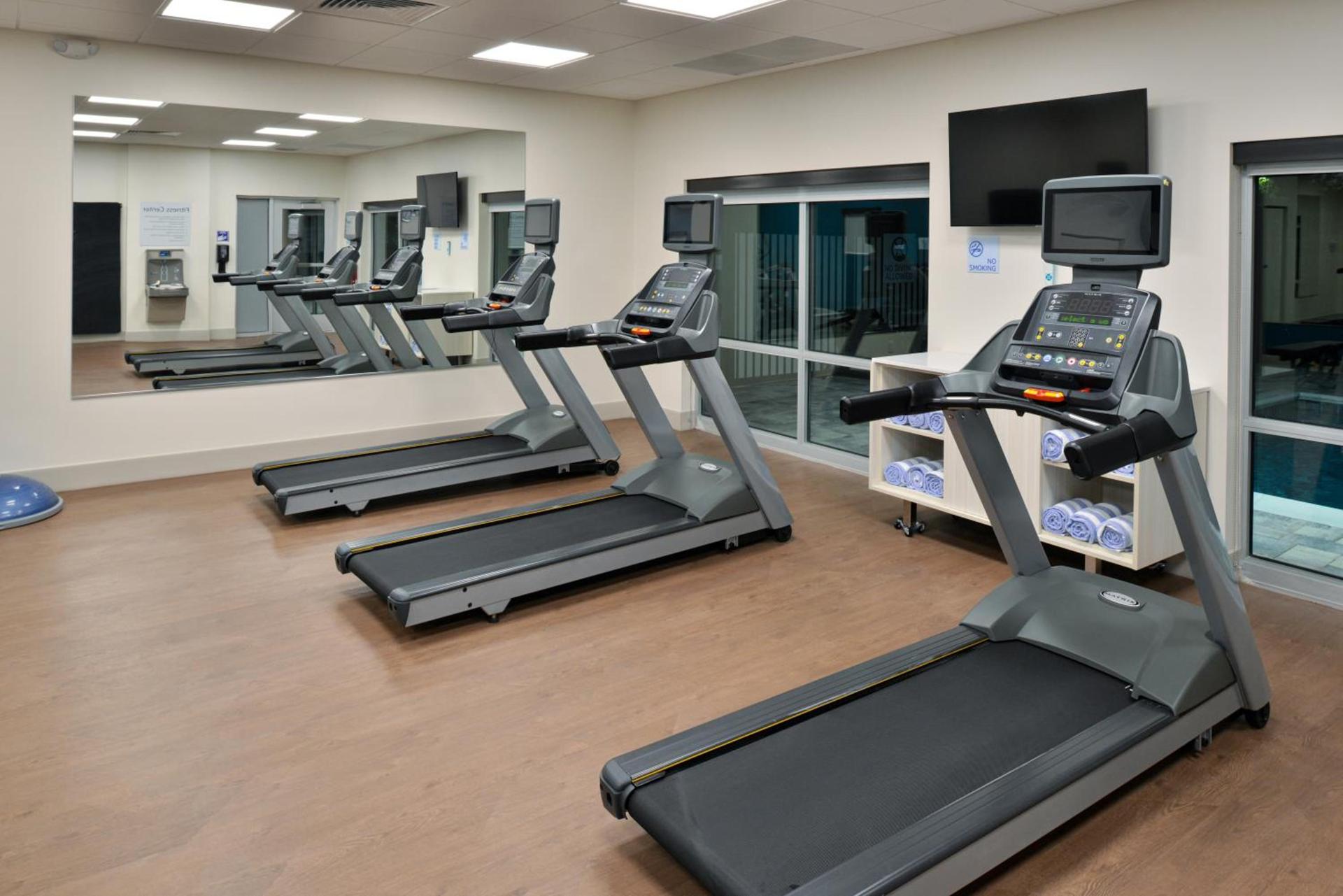Holiday Inn Express Orlando - South Park by IHG photo 58
