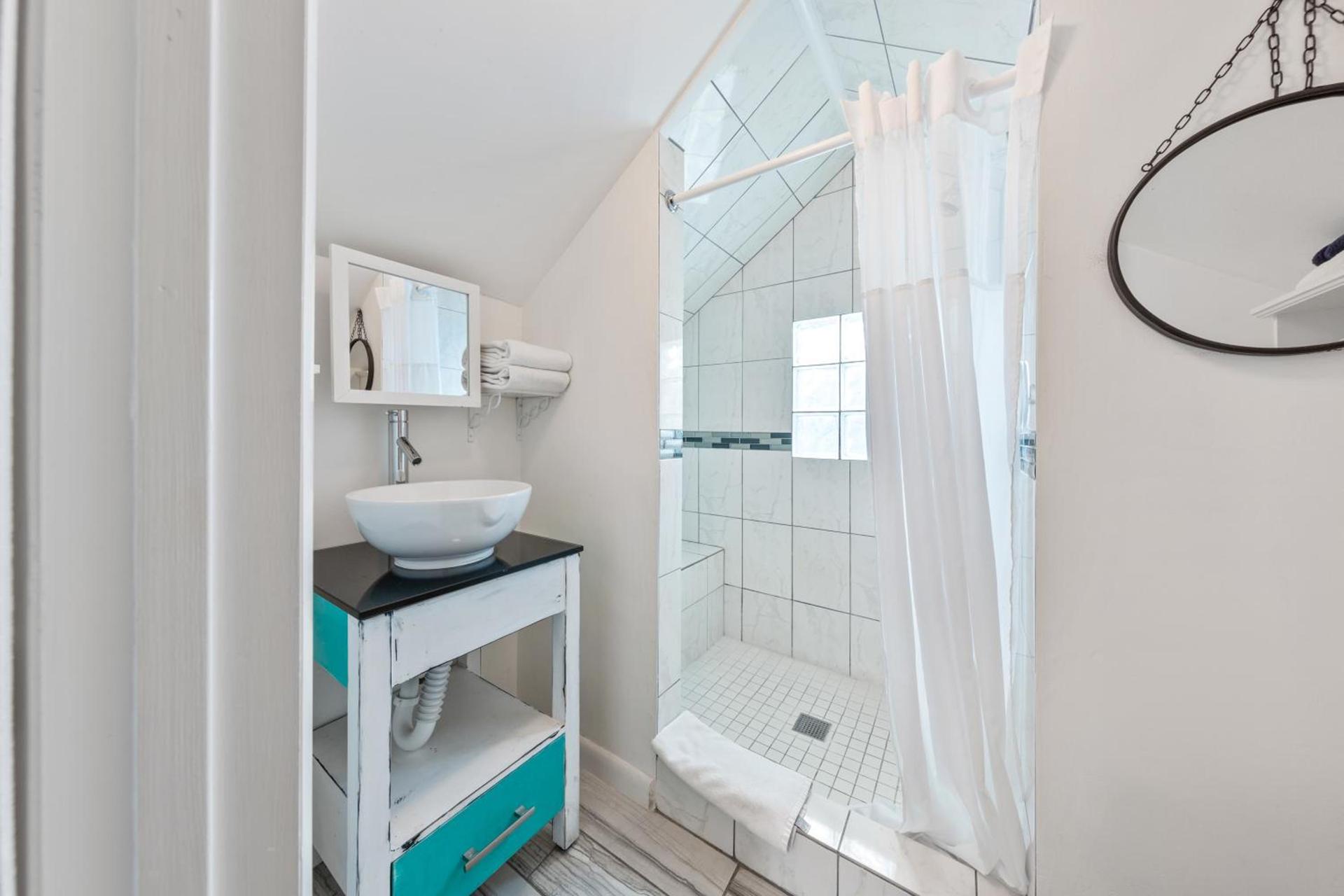 Wicker Guesthouse photo 47
