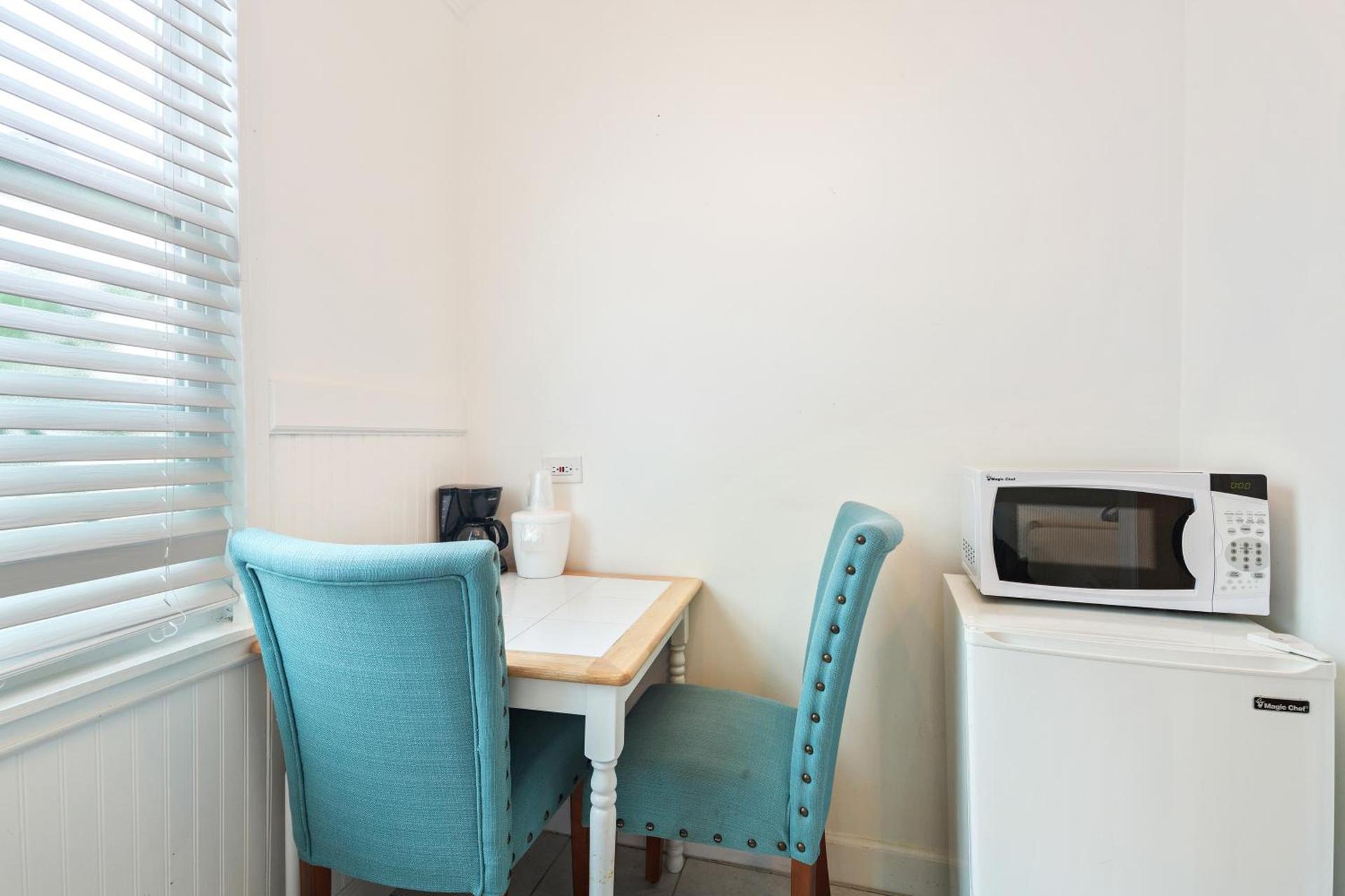 Wicker Guesthouse photo 83