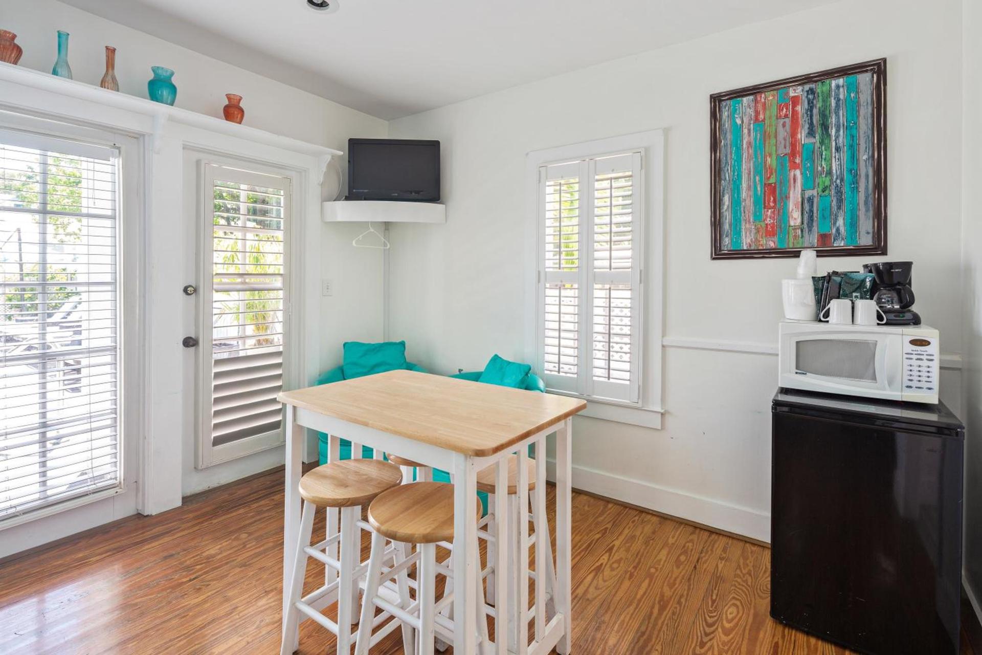 Wicker Guesthouse photo 95