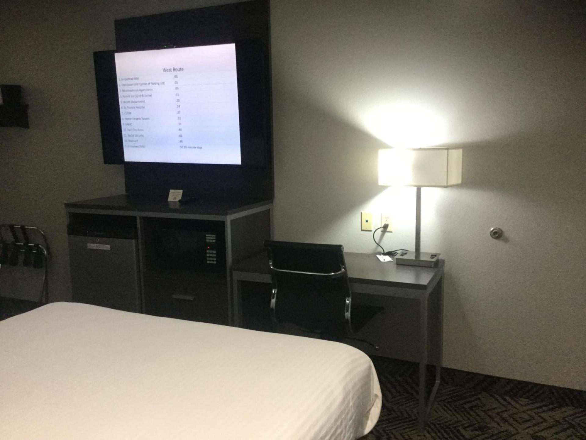 Muskogee Inn and Suites photo 20
