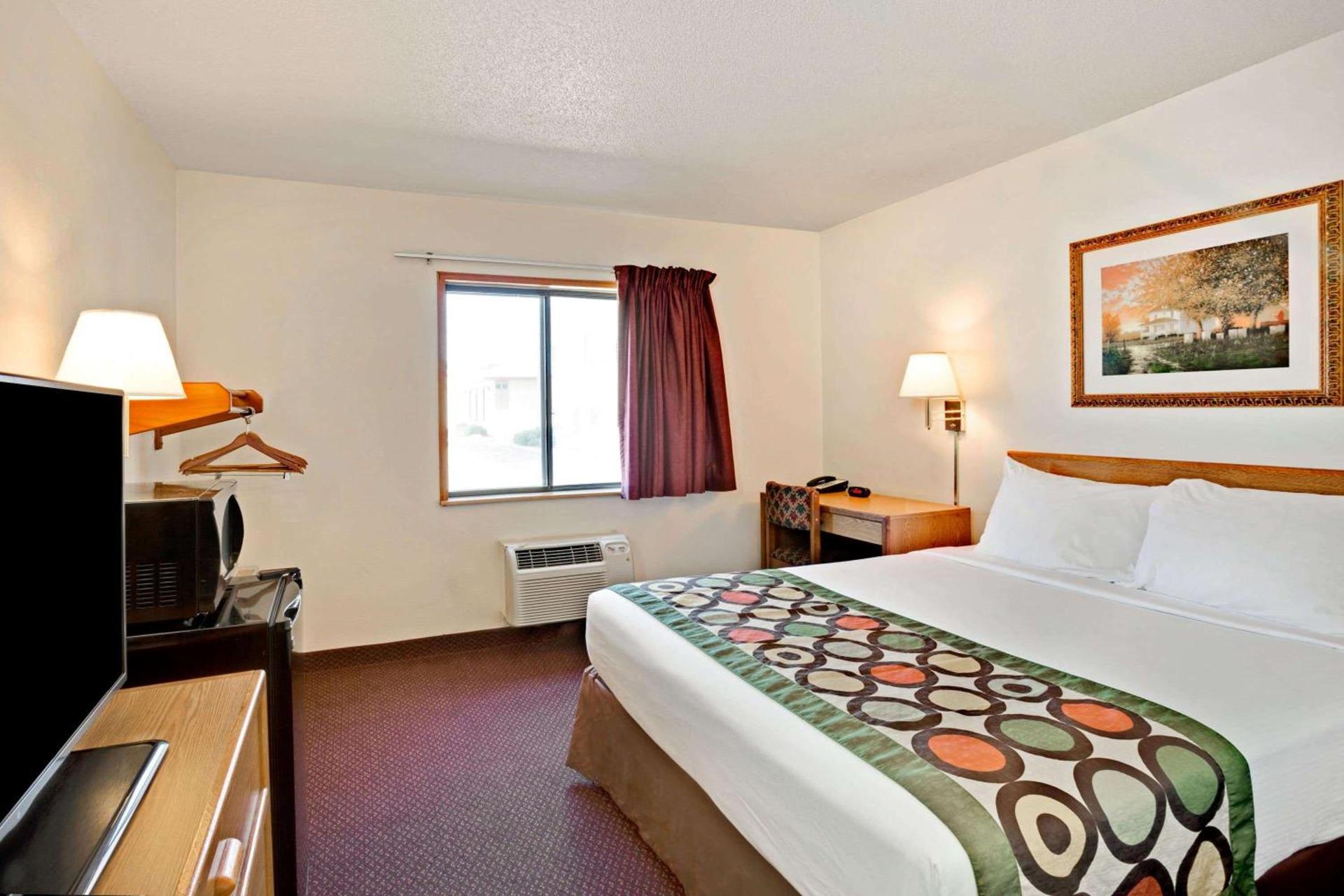 Super 8 by Wyndham Aberdeen East photo 5