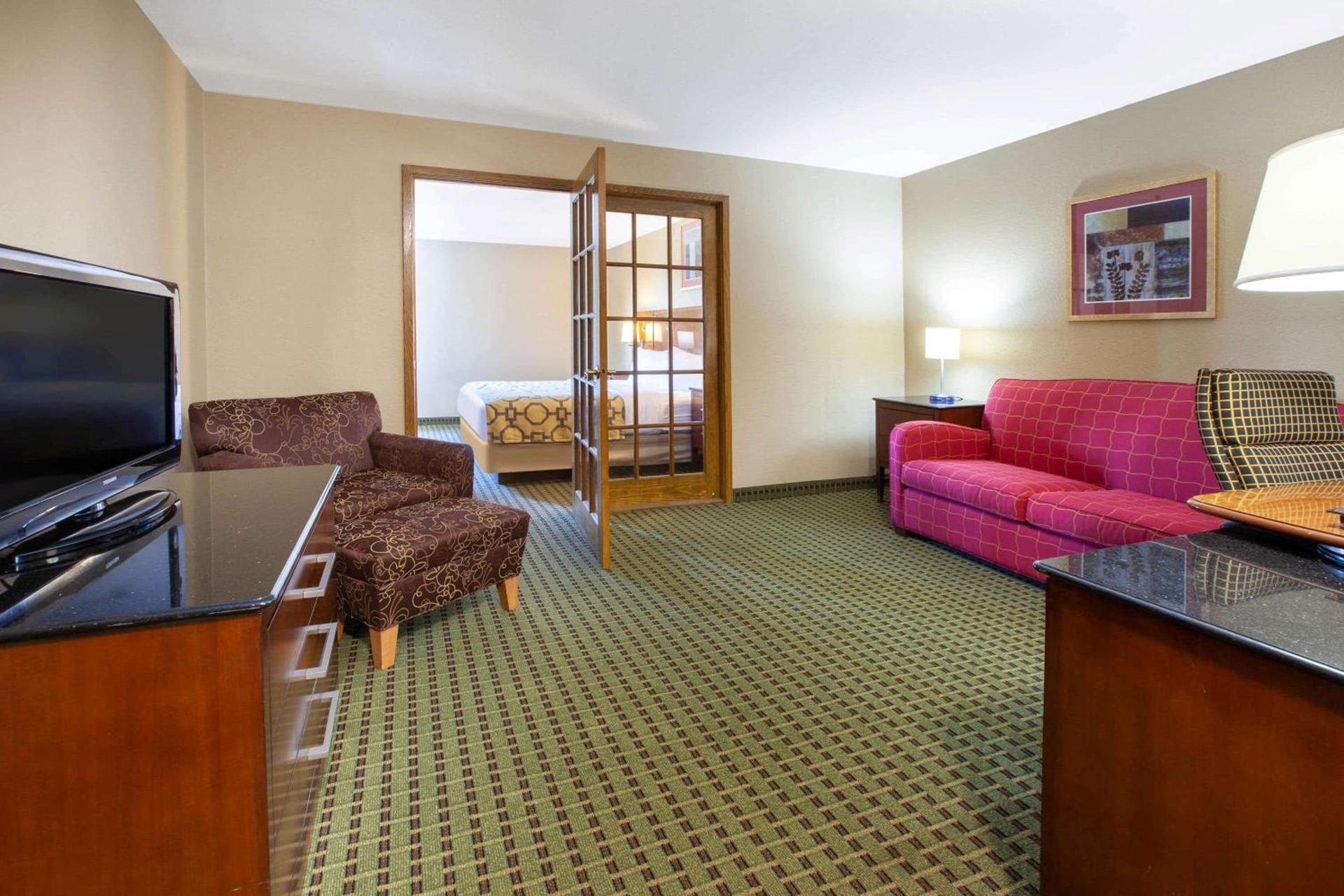 Baymont by Wyndham Franklin photo 15