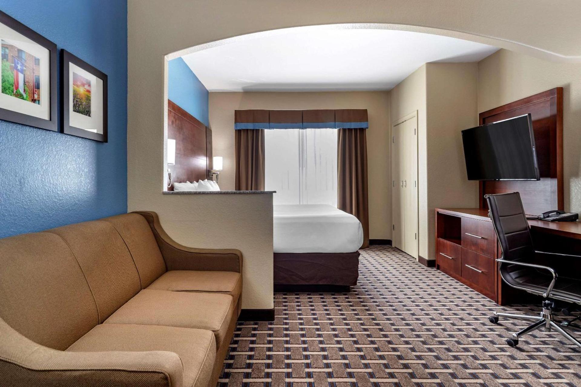 Comfort Suites Georgetown photo 15