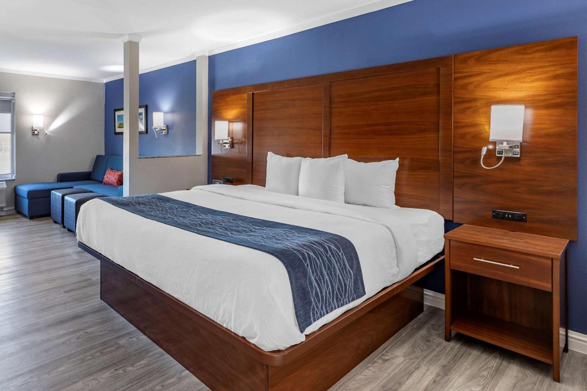 Comfort Suites St Louis - Sunset Hills photo 14