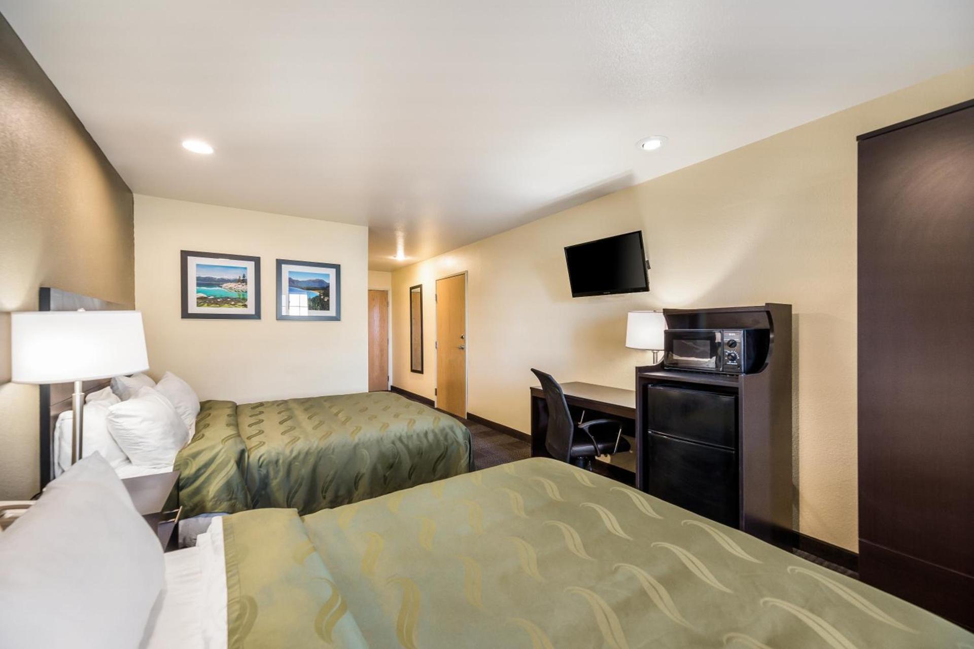 Quality Inn & Suites near NAS Fallon photo 33