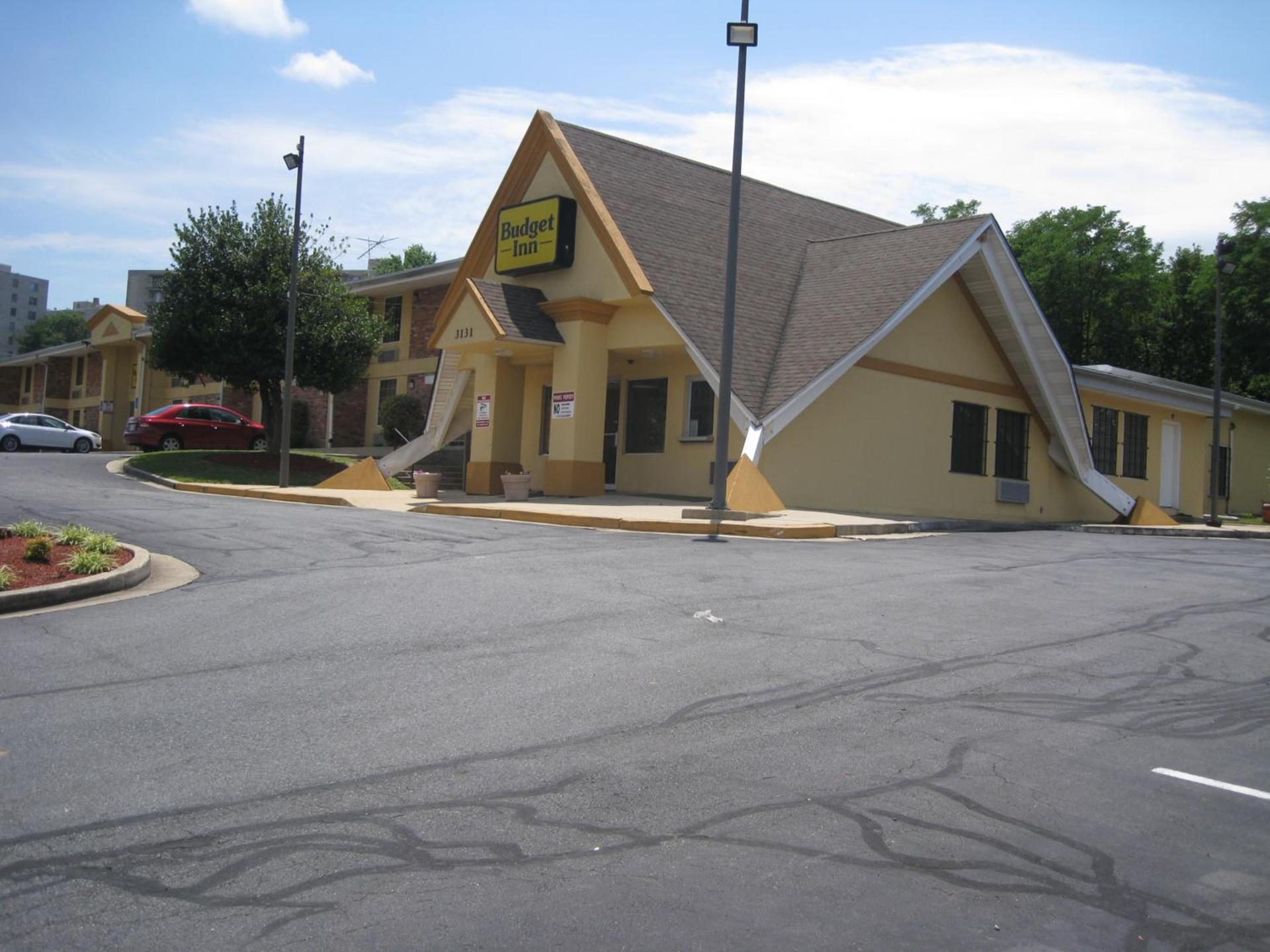 Budget Inn Temple Hills photo 12