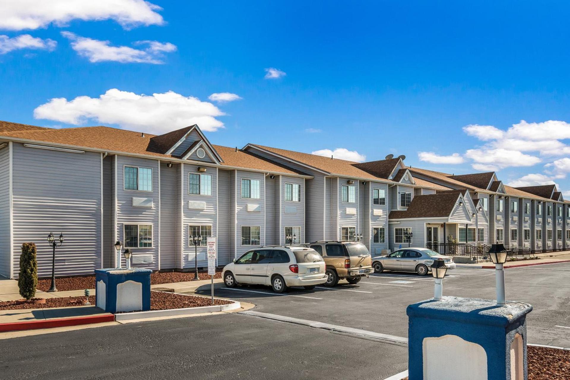 Quality Inn & Suites near NAS Fallon photo 23