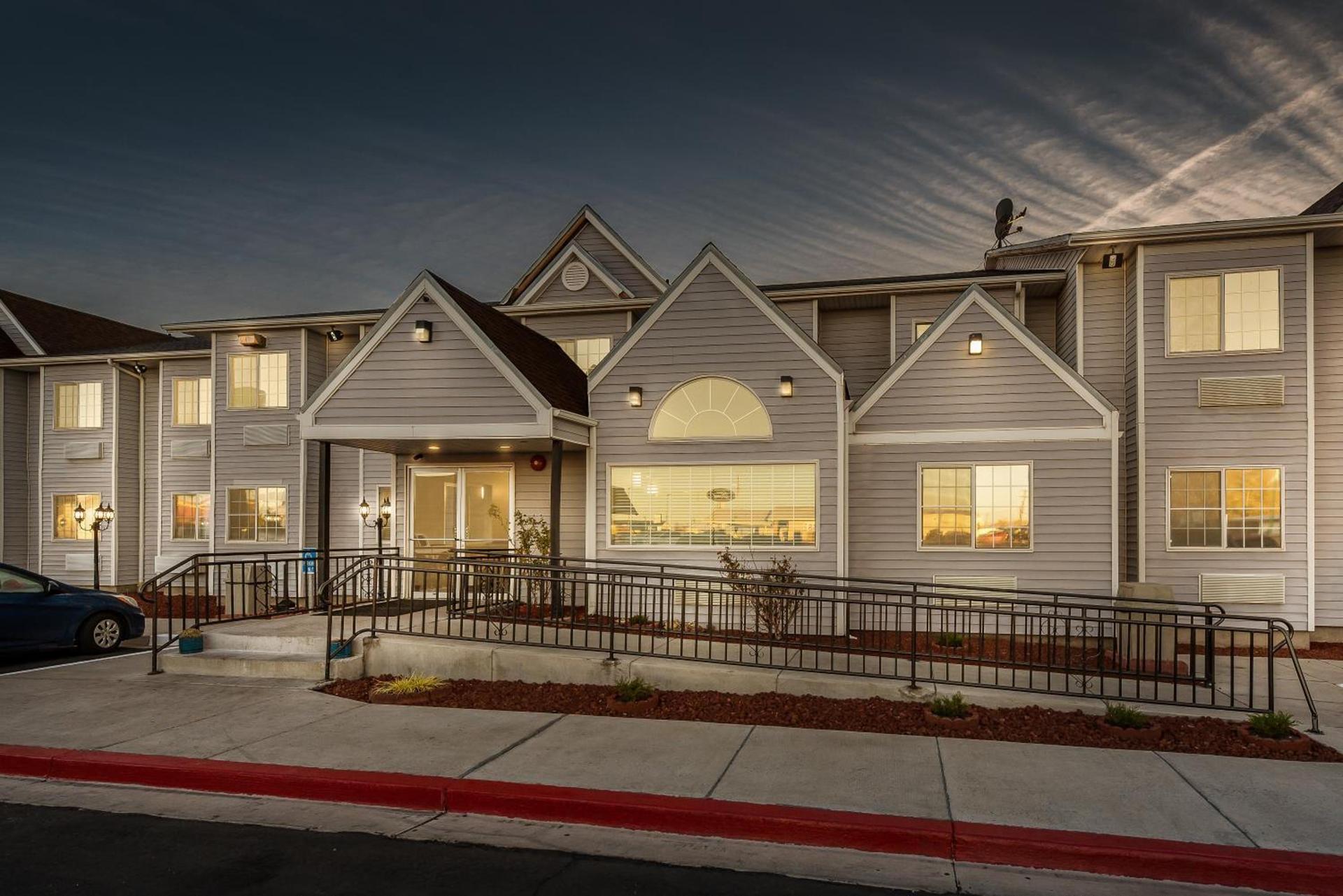 Quality Inn & Suites near NAS Fallon photo 27