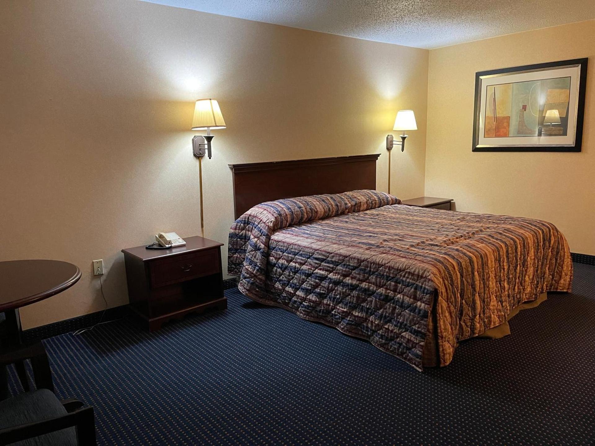 Budget Inn Temple Hills photo 6