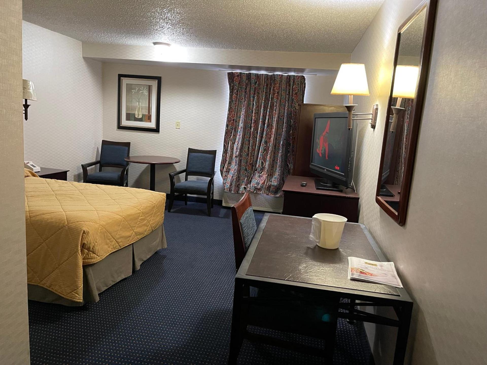 Budget Inn Temple Hills photo 50