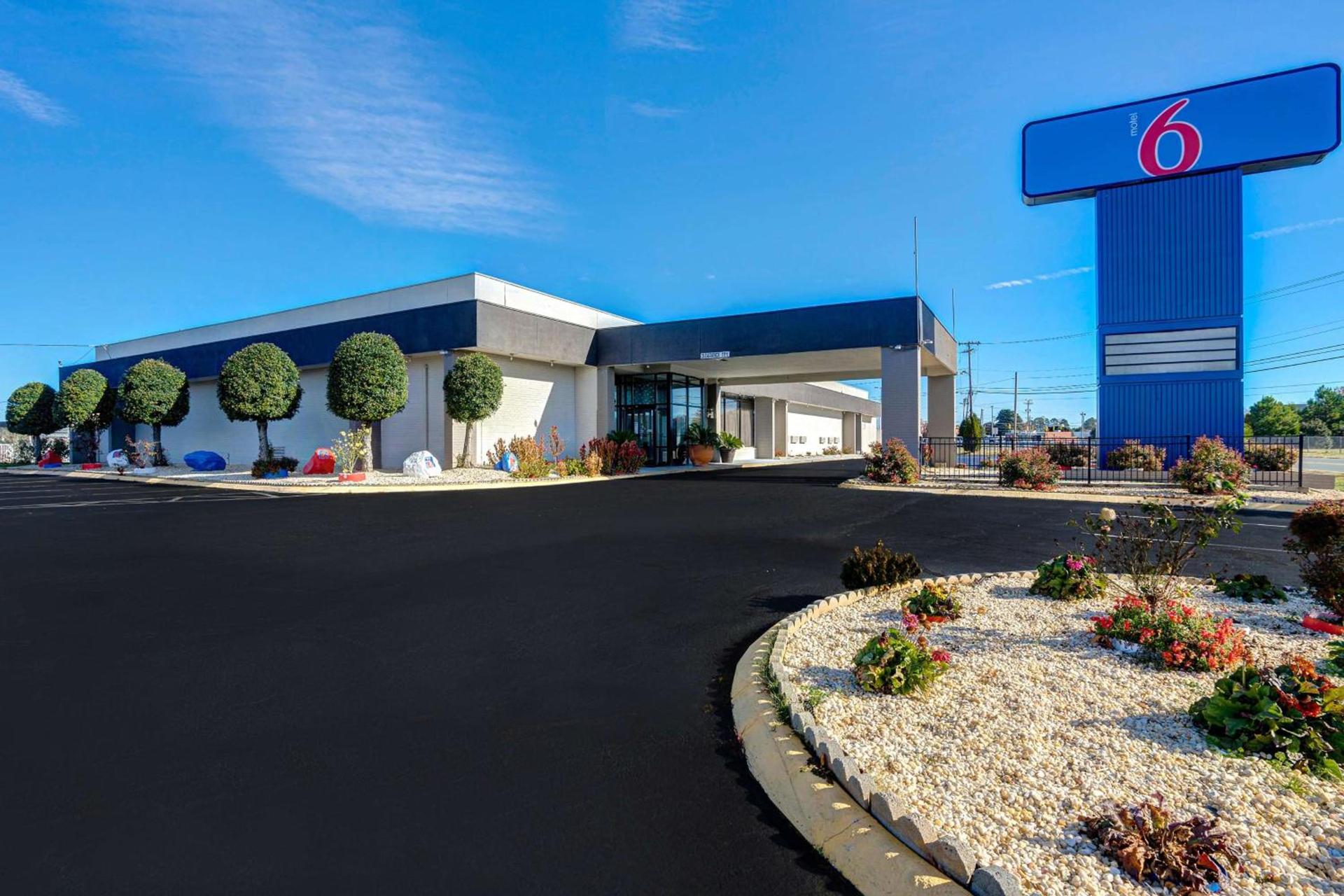 Motel 6 Burlington photo 3