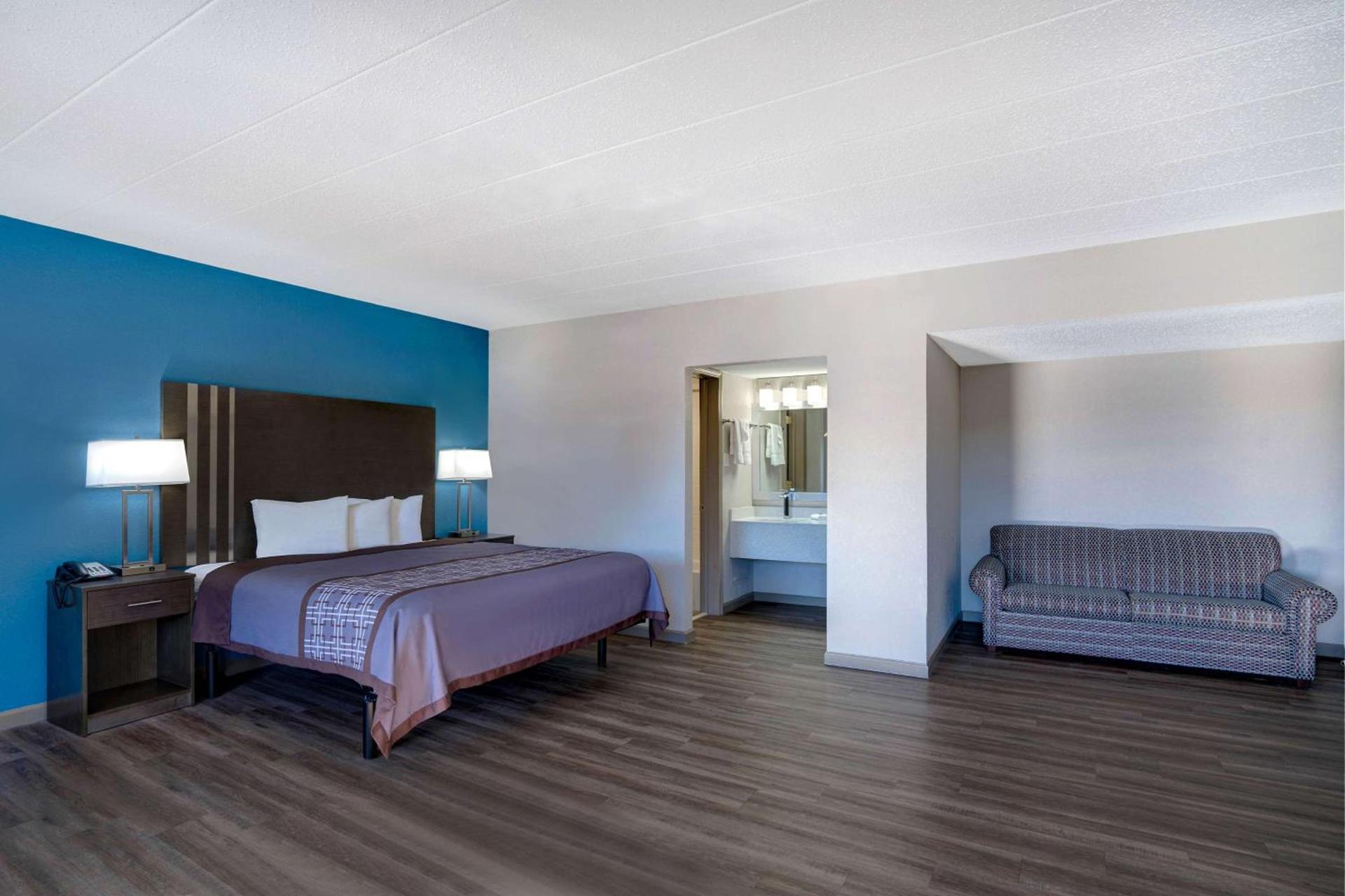 Motel 6 Burlington photo 6