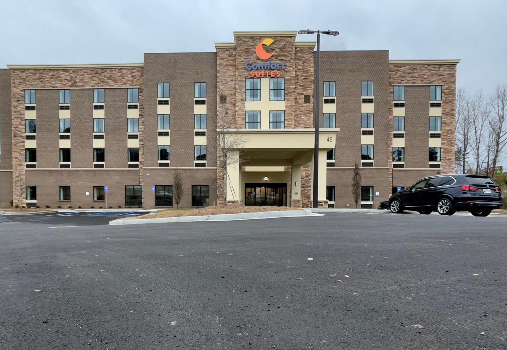 Comfort Suites Newnan photo 27