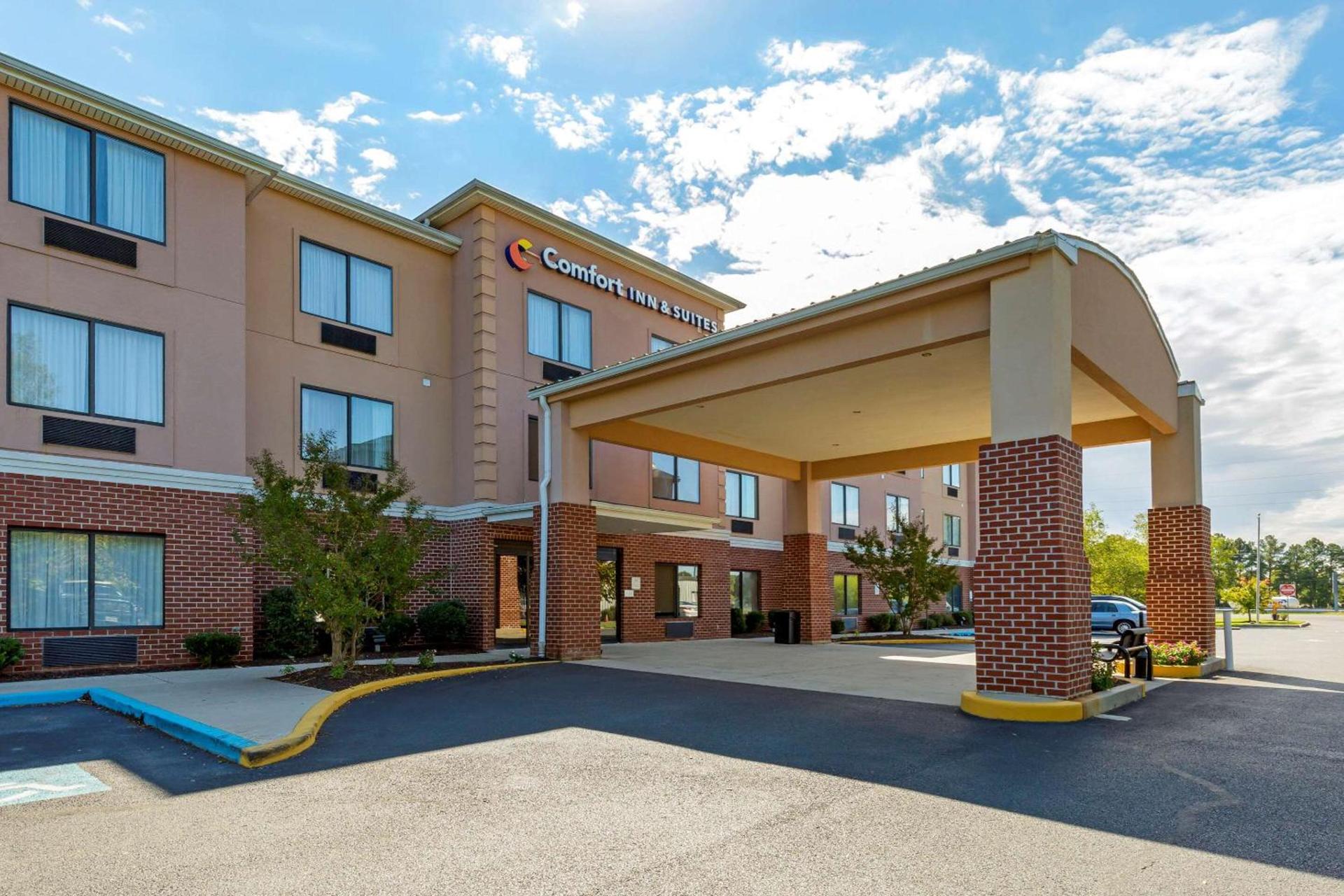 Comfort Inn & Suites Cambridge photo 3