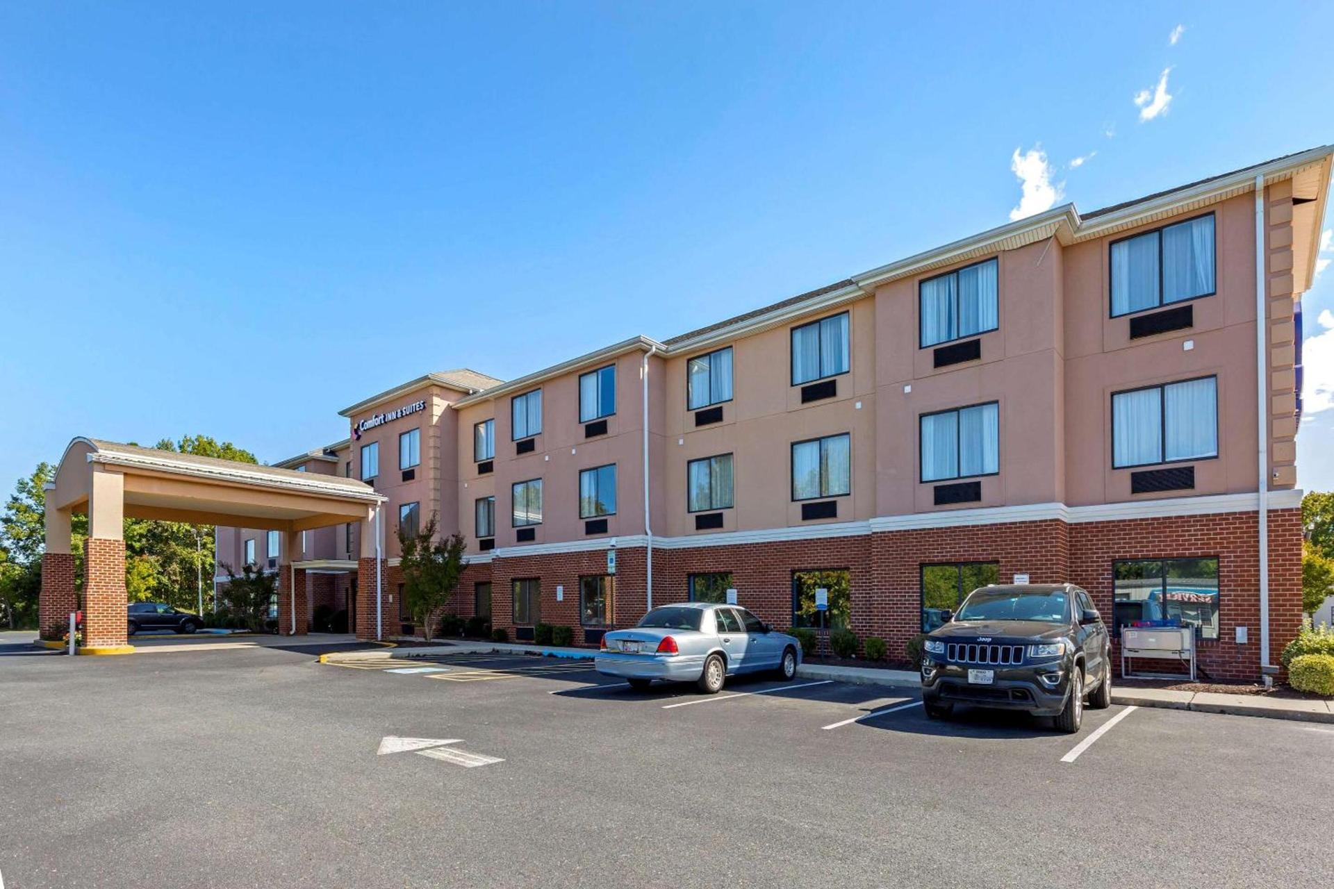 Comfort Inn & Suites Cambridge photo 2