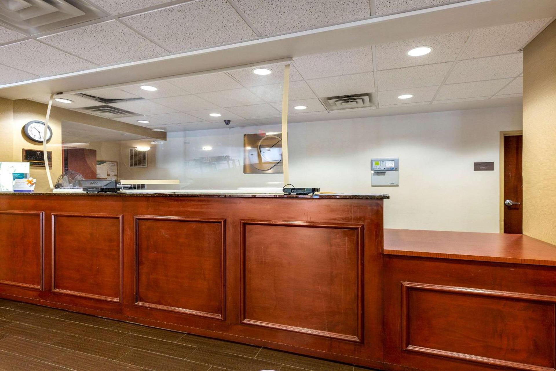 Comfort Inn & Suites Cambridge photo 5