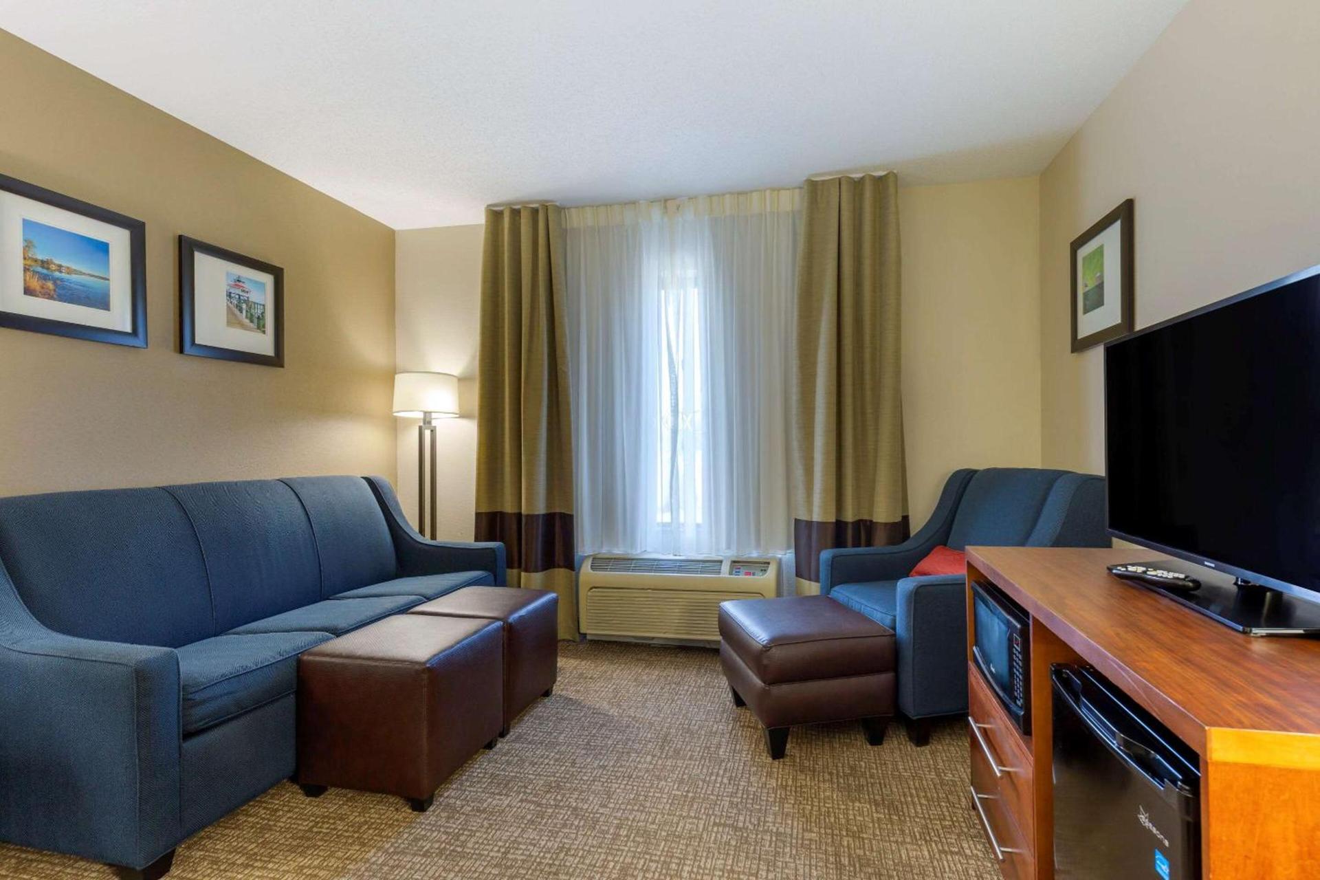 Comfort Inn & Suites Cambridge photo 7