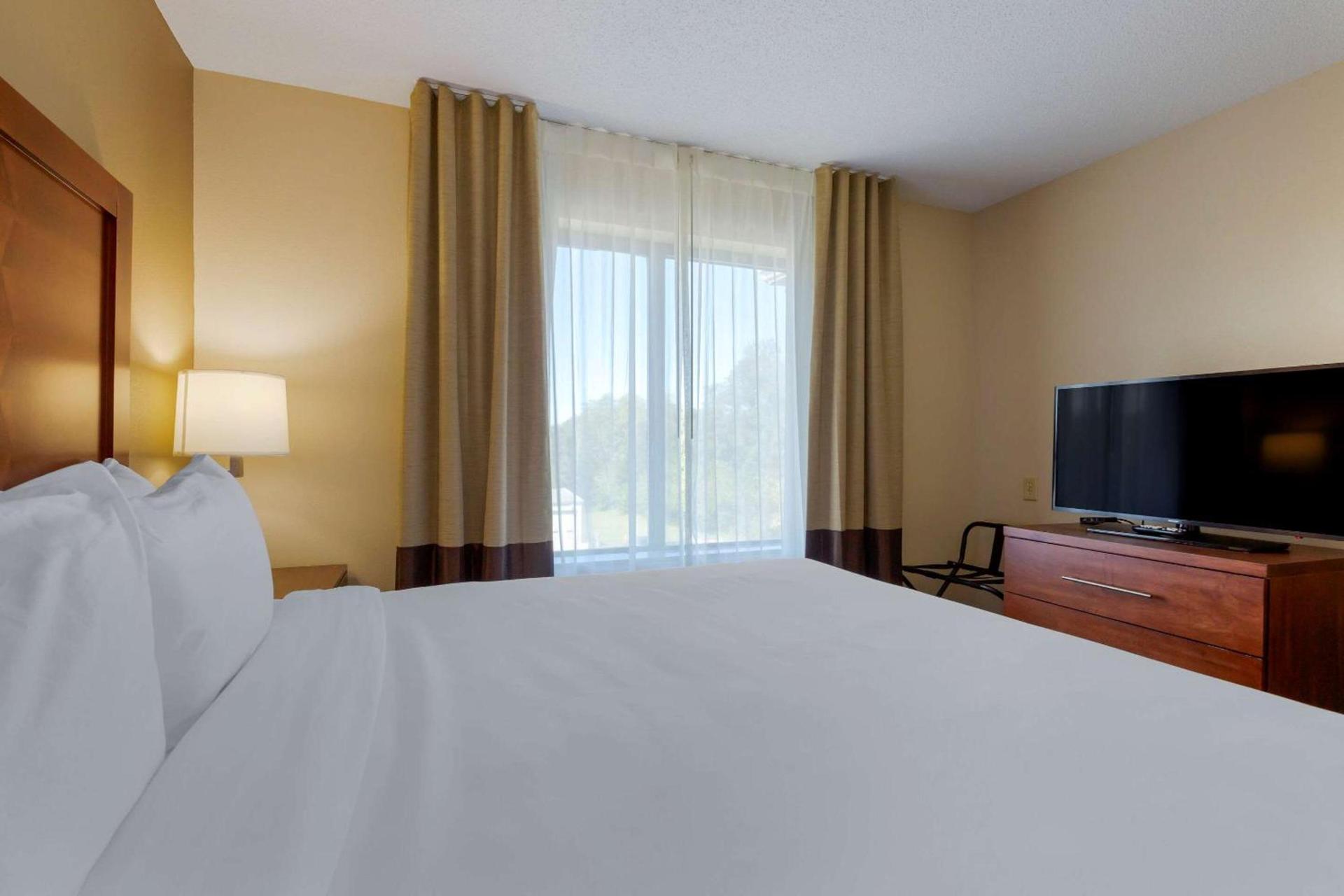 Comfort Inn & Suites Cambridge photo 20