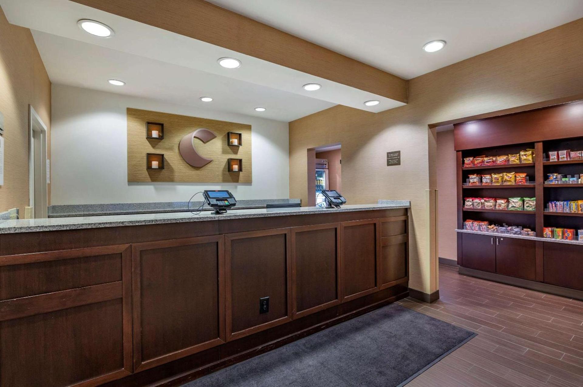 Comfort Inn & Suites Northern Kentucky photo 3