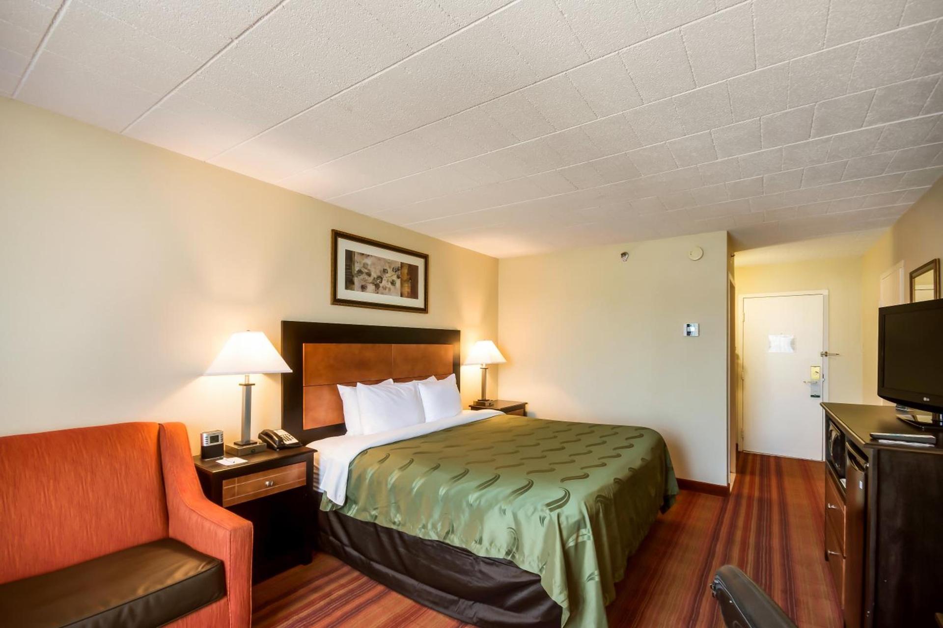 Chester Hotel and Conference Center photo 23