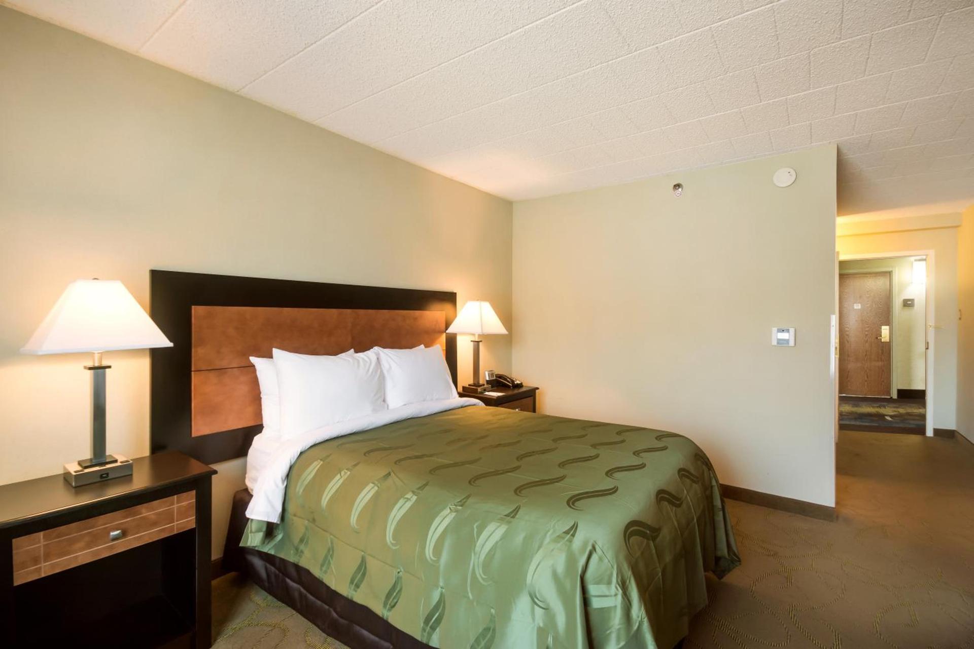 Chester Hotel and Conference Center photo 26