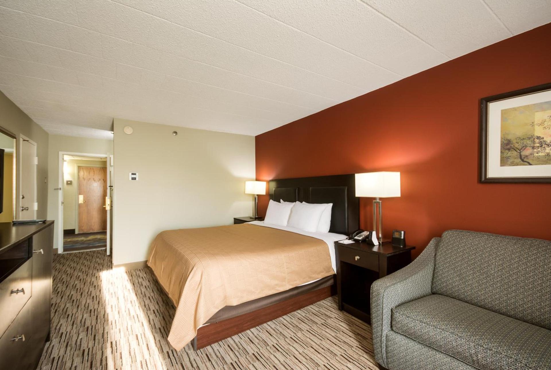 Exton Hotel and Conference Center photo 30