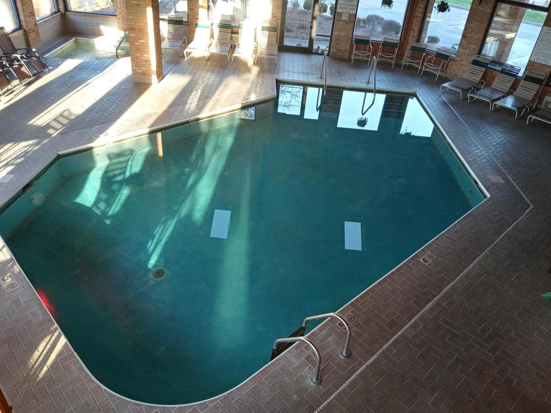New Martinsville Inn photo 11